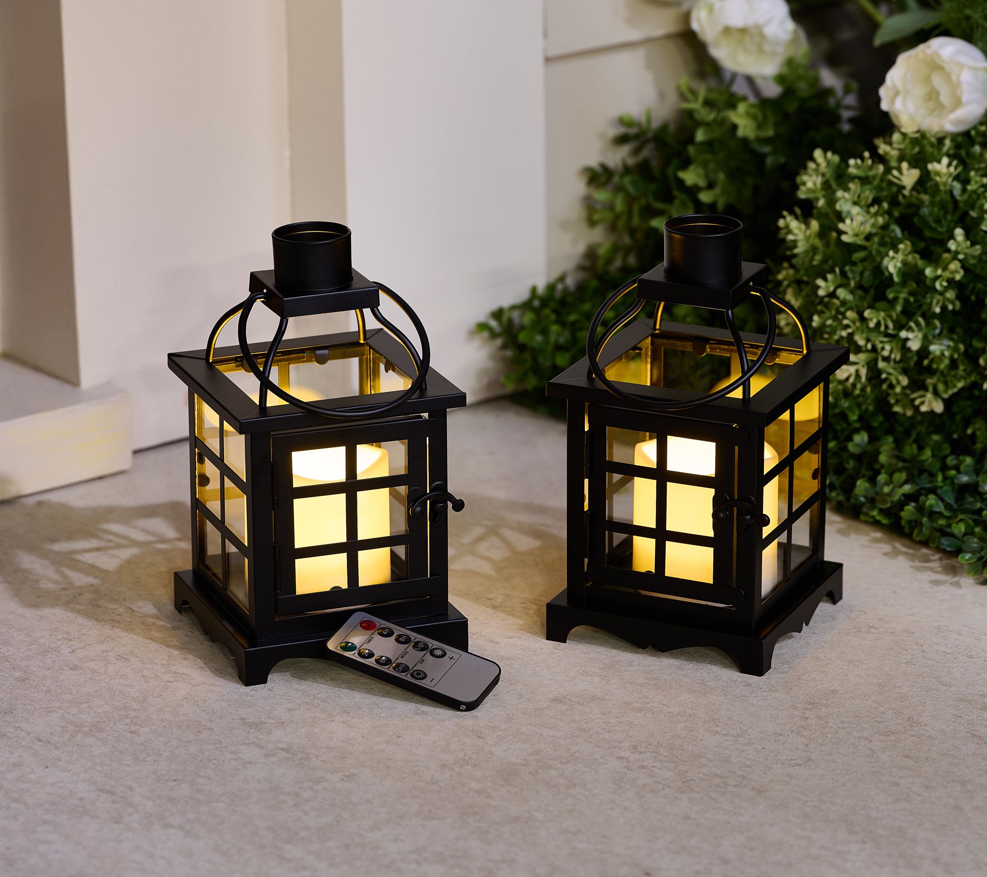 Hotel du Cobb by Dennis Basso Set of 2 Mini Lanterns with Candles