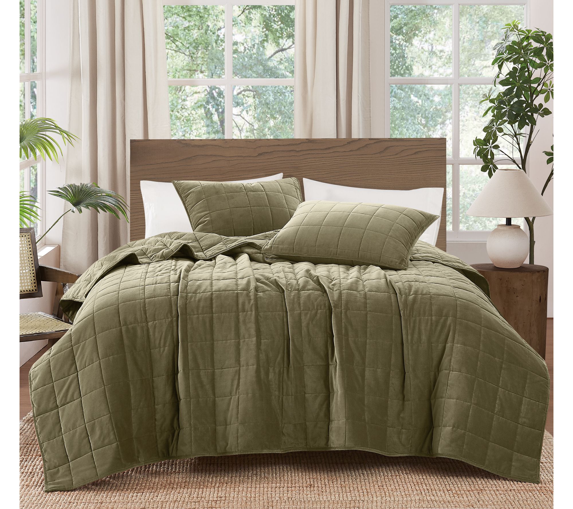 Brooklyn Loom Matte Cotton Velvet Box Stitch King Quilt Set