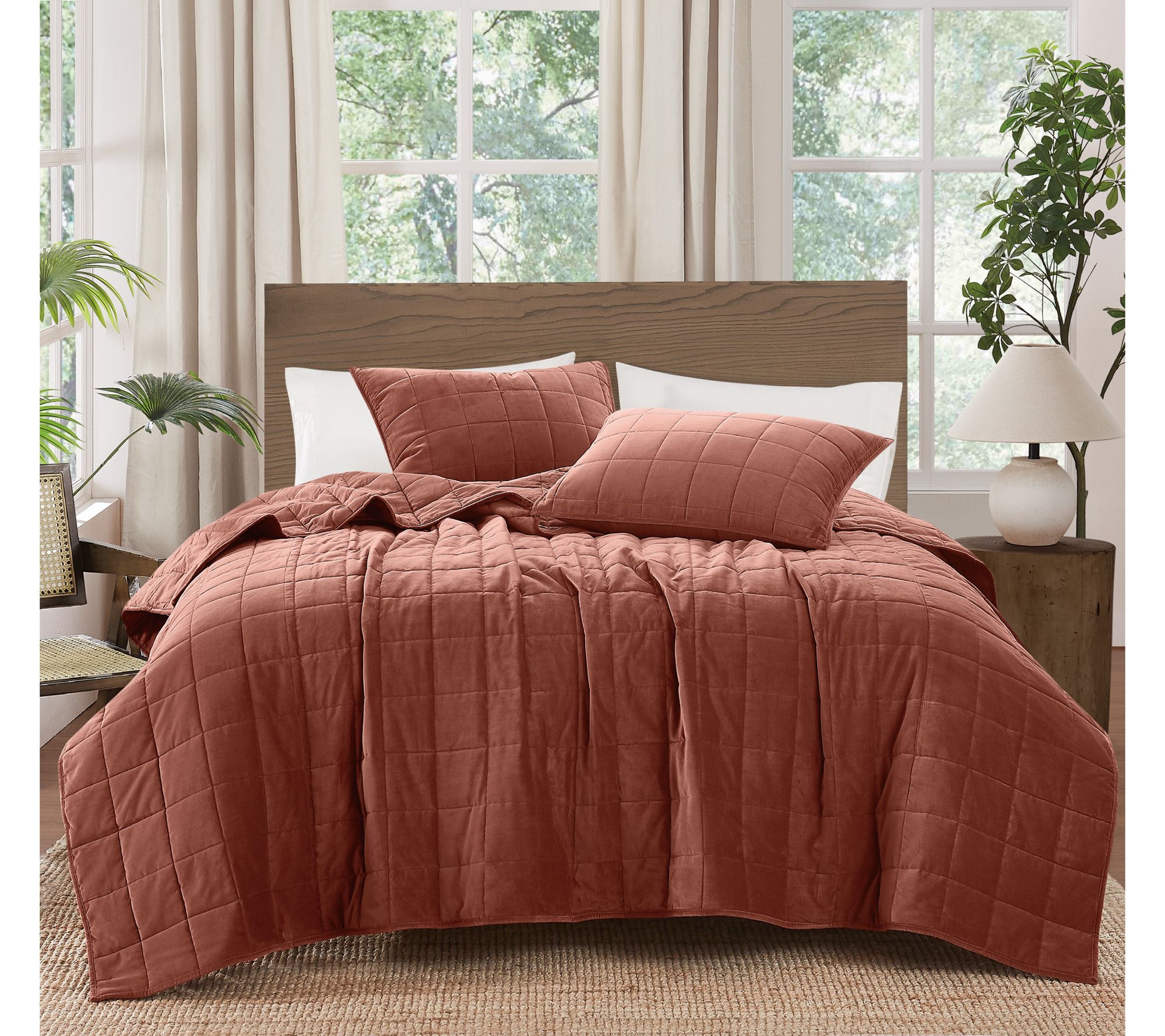 Brooklyn Loom Matte Cotton Velvet Box Stitch King Quilt Set