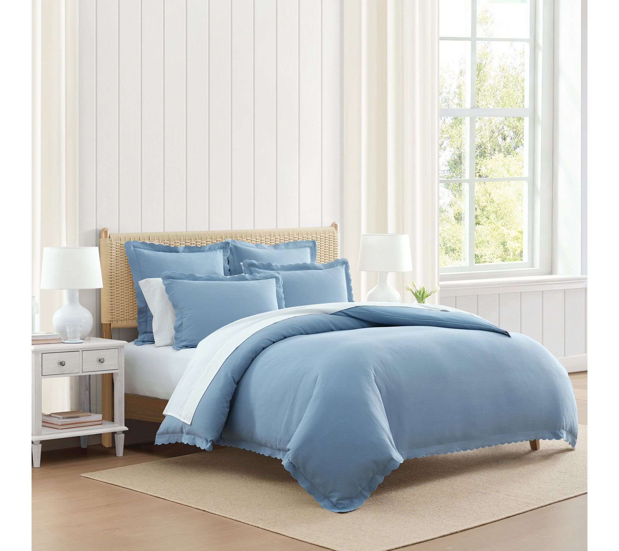 Martha Stewart Sign. Scallop Blue Cotton Rich King Duvet Set