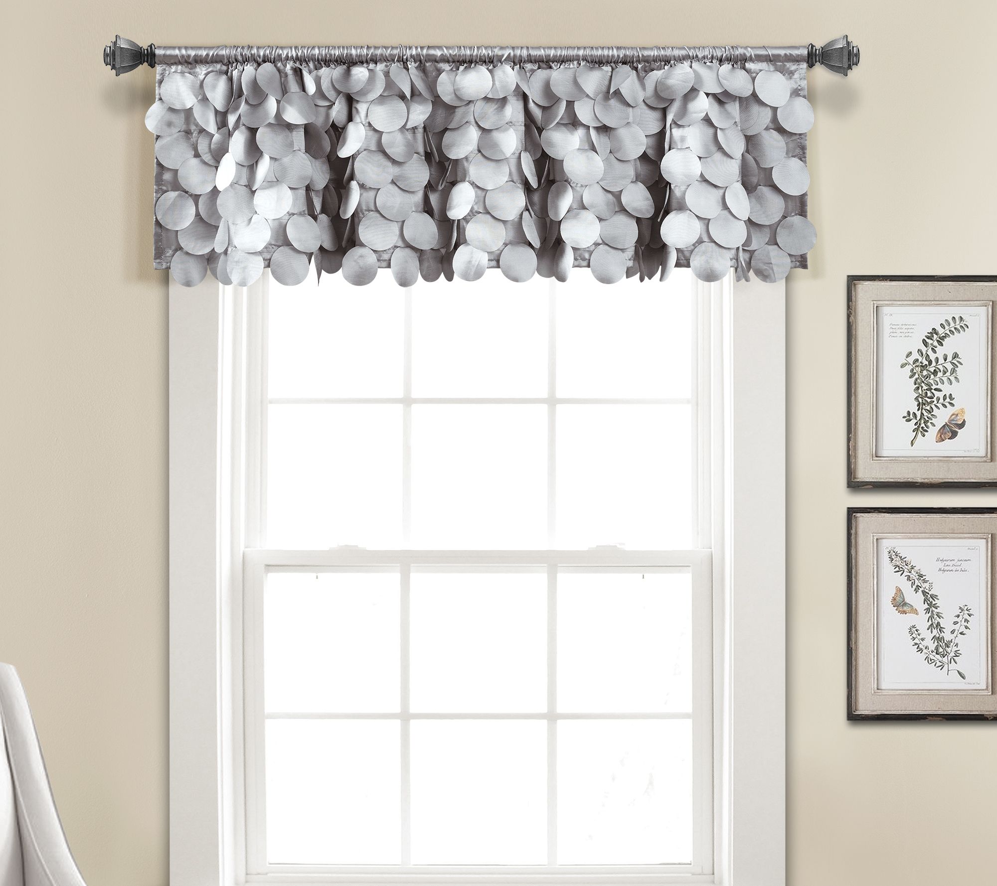 Gigi 70" x 14" Valance by Lush Decor