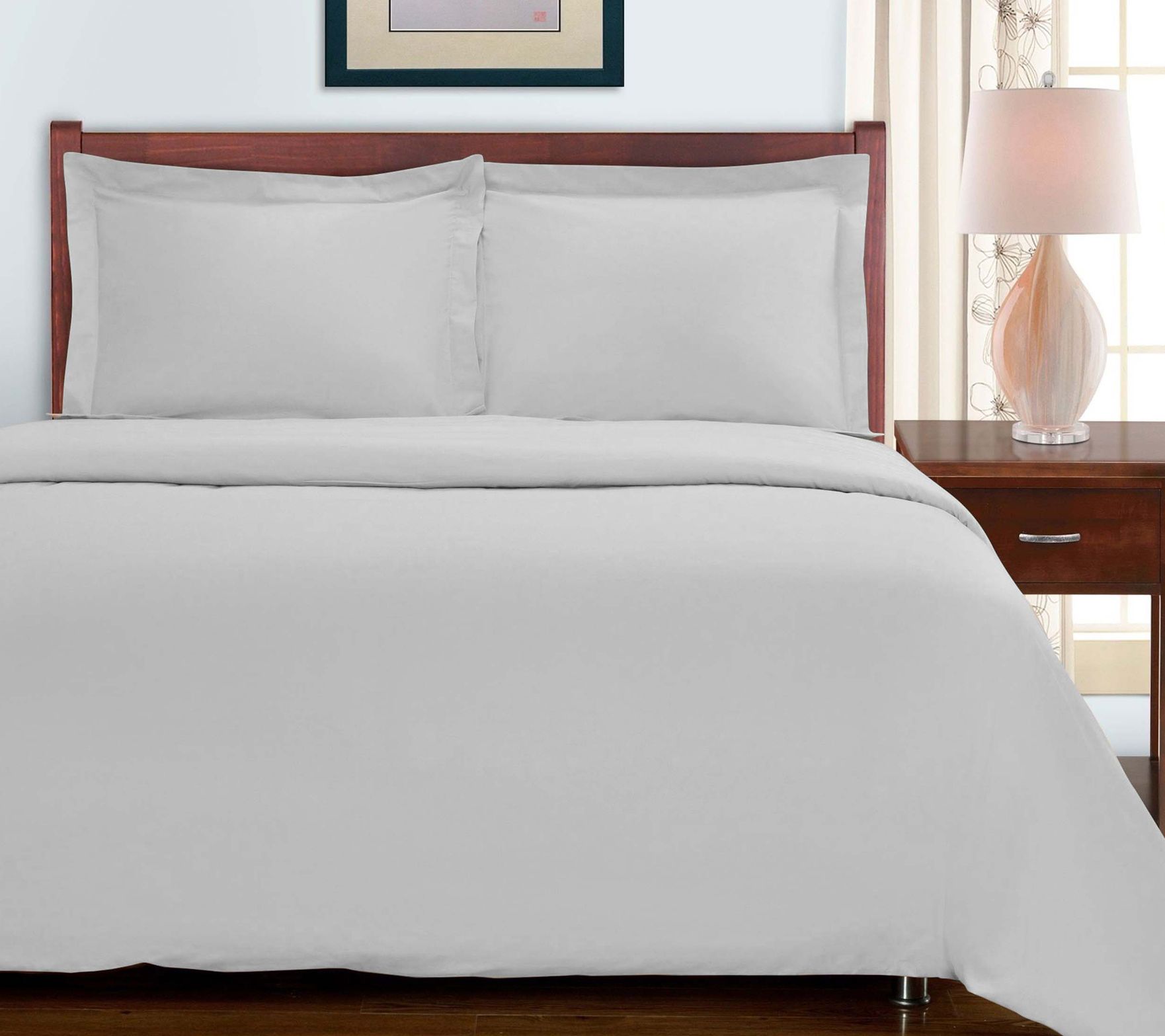 Superior 700 Th read Count Soli d Duvet Cover S et, Full/Queen