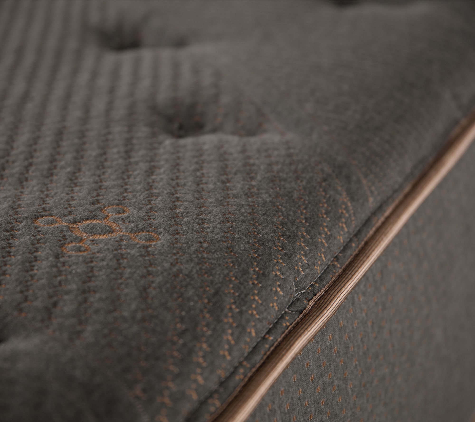 Tommie Copper 13" Ultima Hybrid Mattress