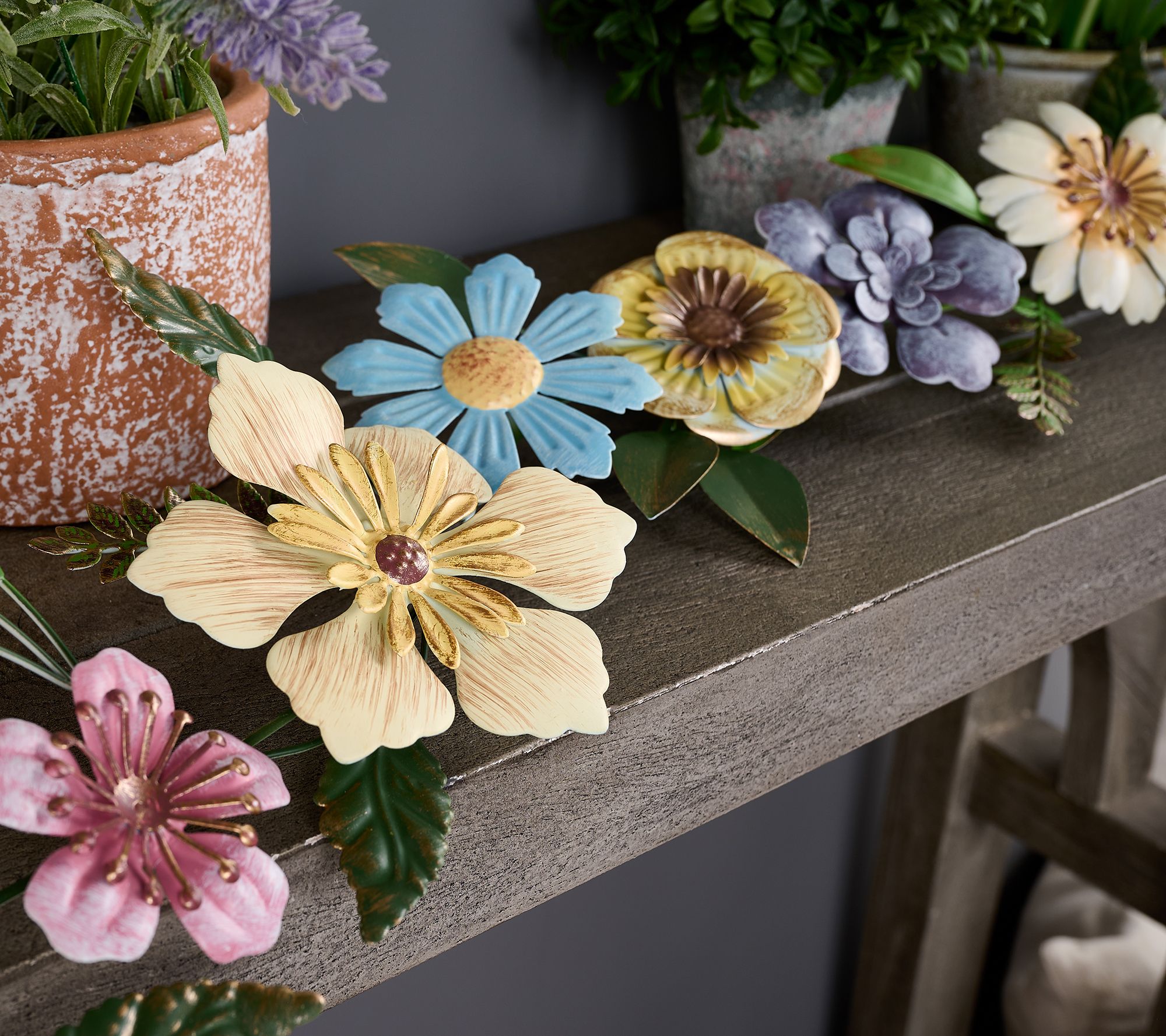 Home Reflections 6' In/Outdoor Spring Floral Metal Garland