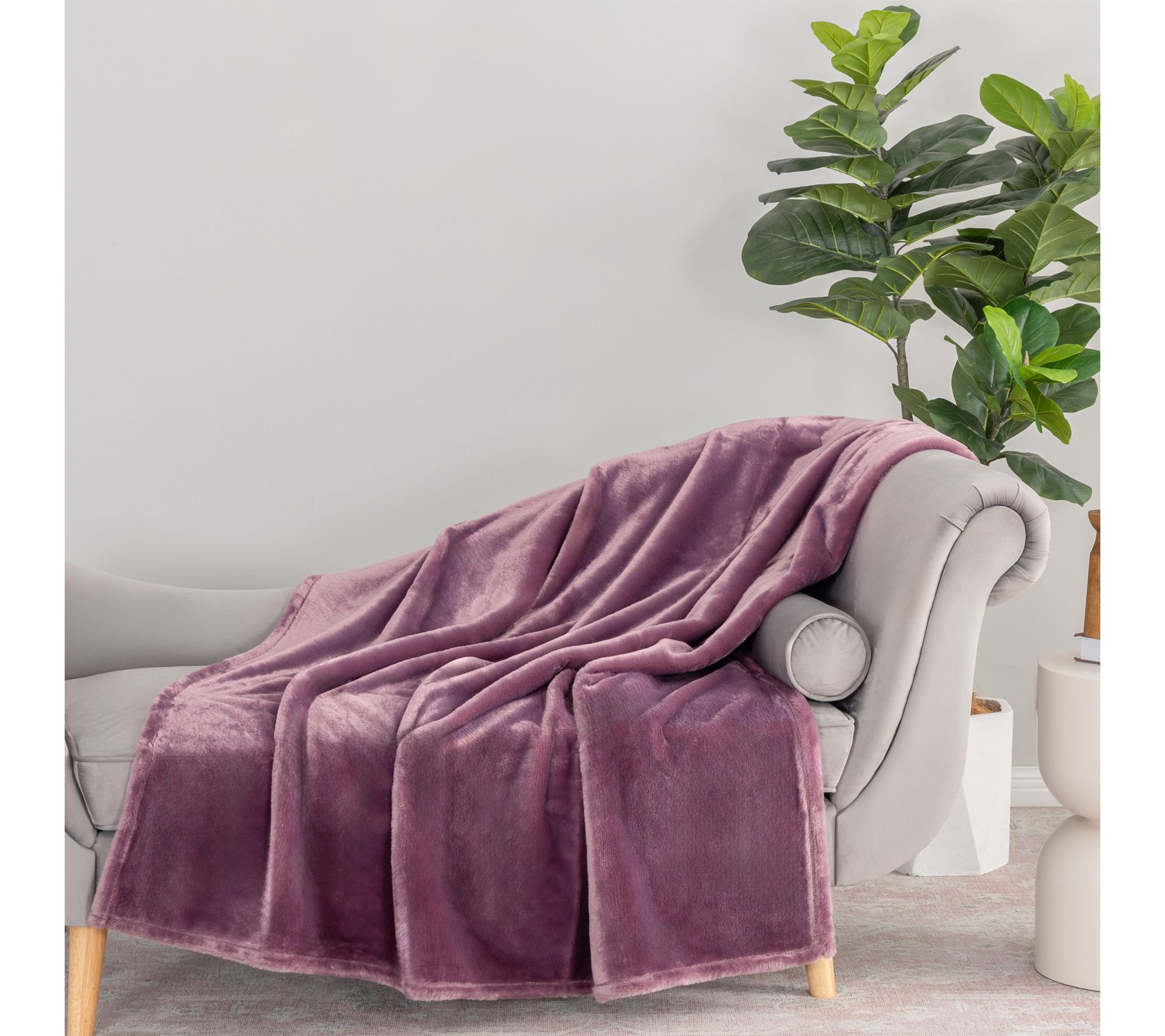 "As Is" Berkshire 60x70 Shiny Grace Fur Throw