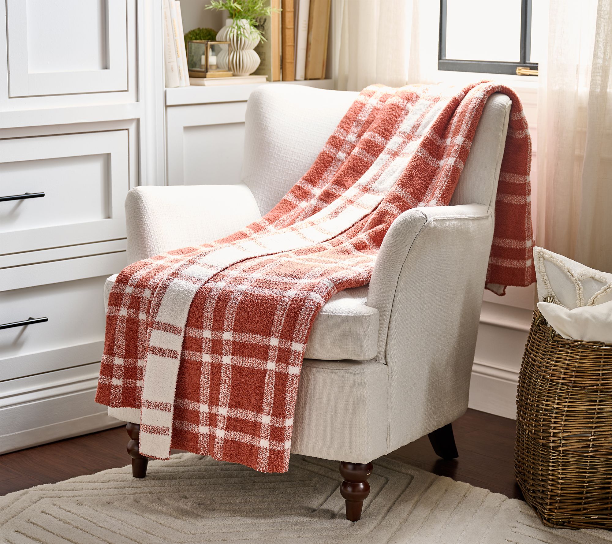 Home Reflections Reversible Cozy Knit 60x70 Plaid Throw