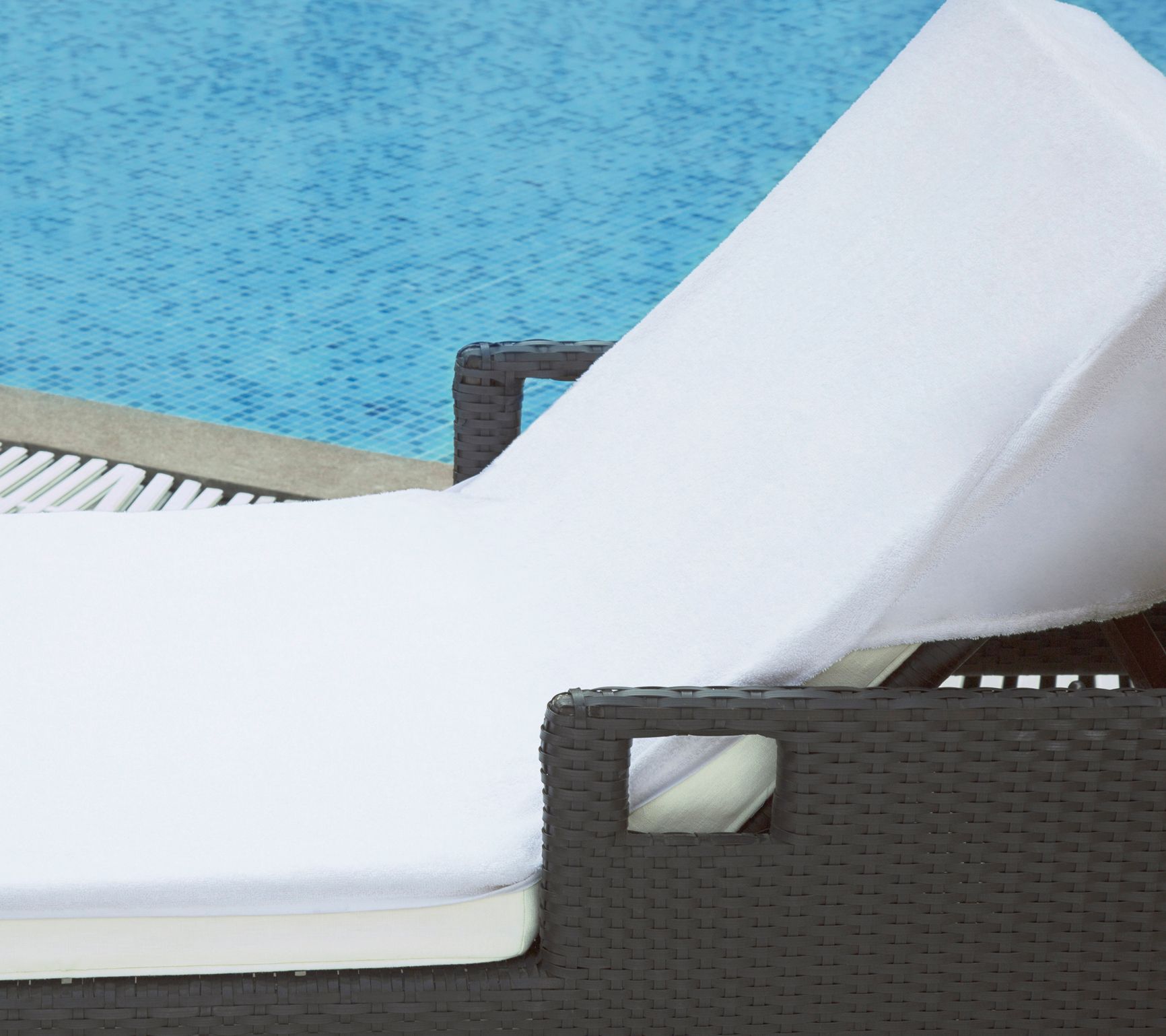 Superior Cotton Terry Patio Chaise LoungeChair Slipcover White