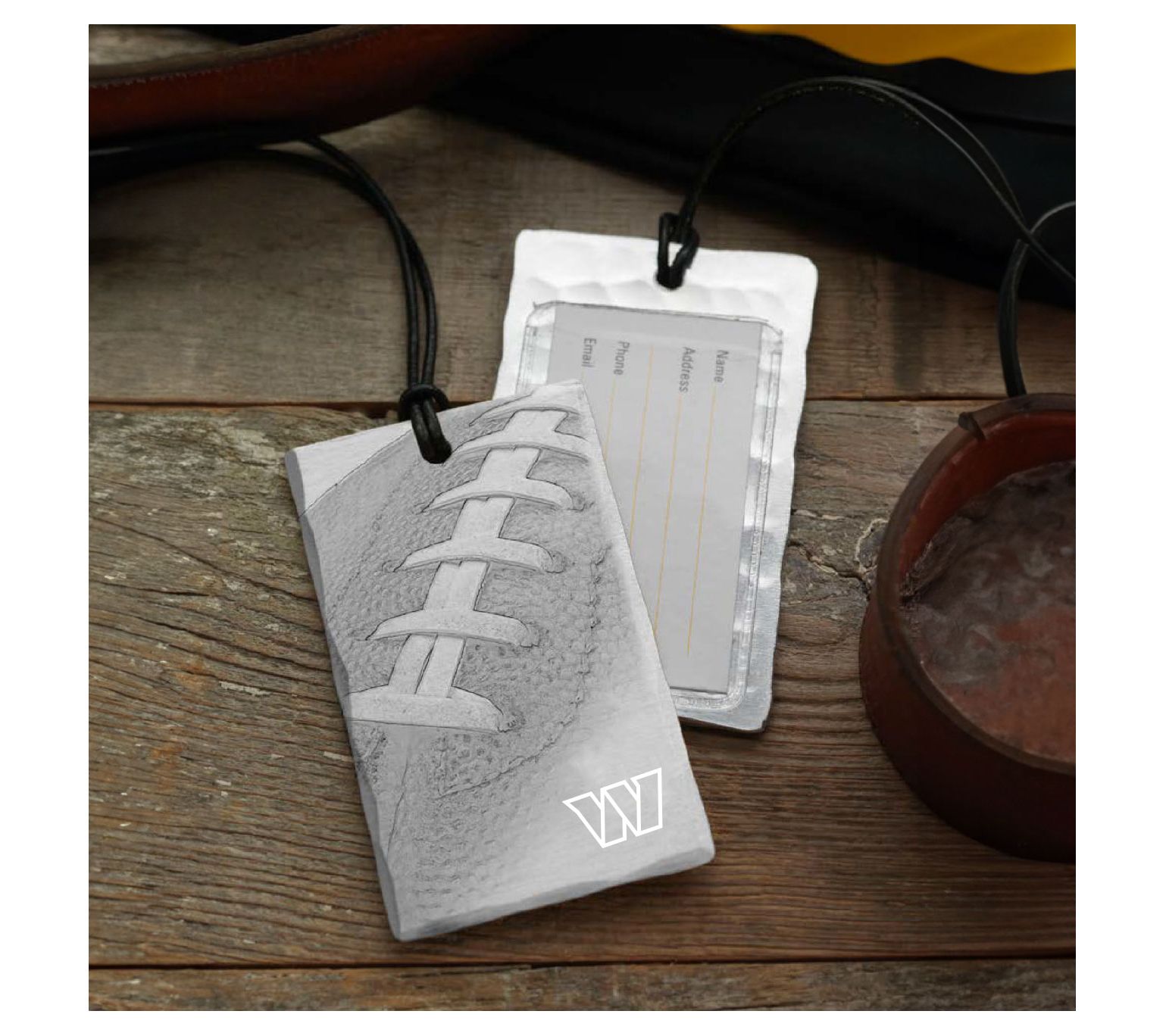 Wendell August NFL Football Bag Tag