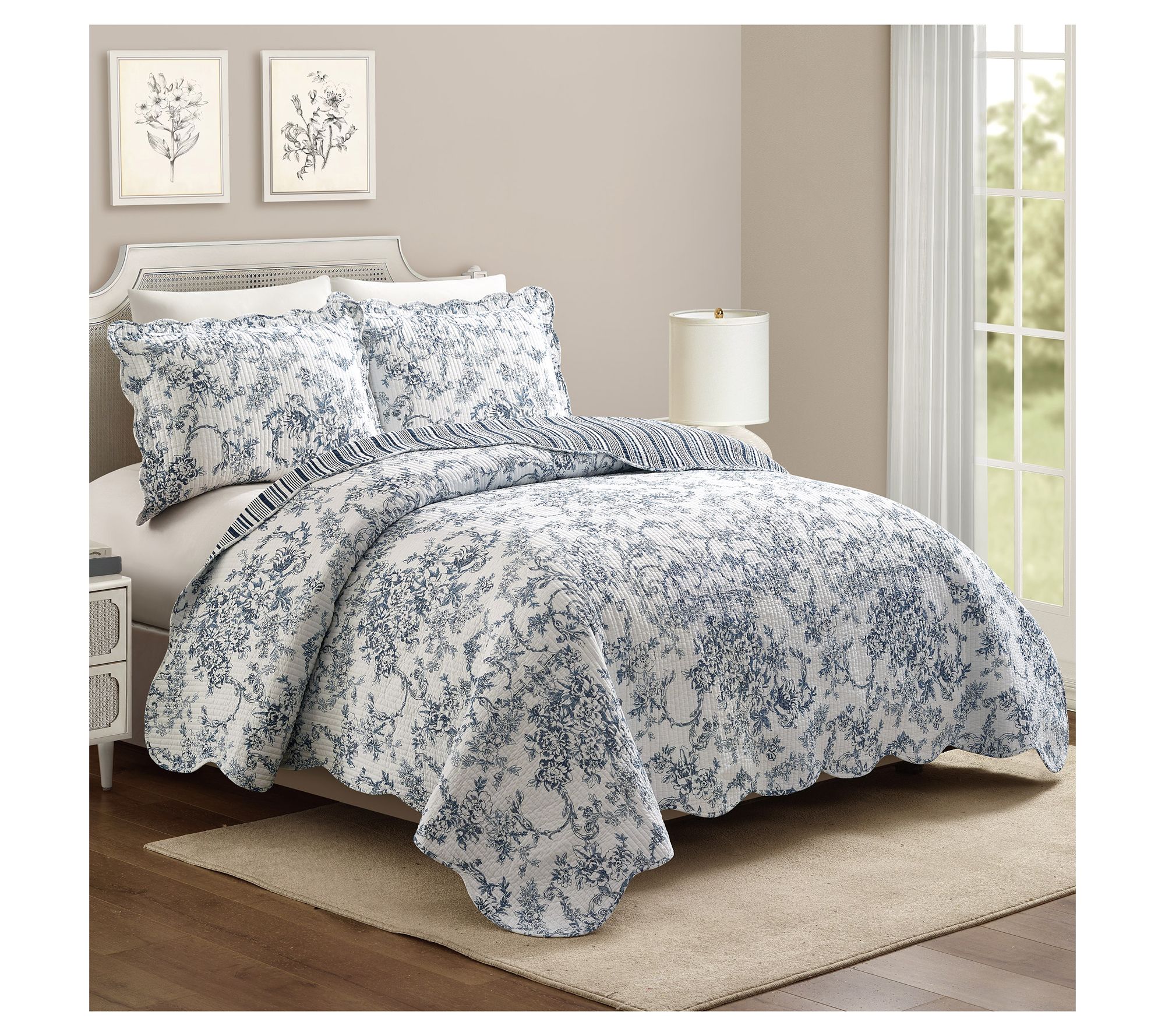 Modern Heirlooom Garden Toile Reversible 3-PC F/Q Quilt Set
