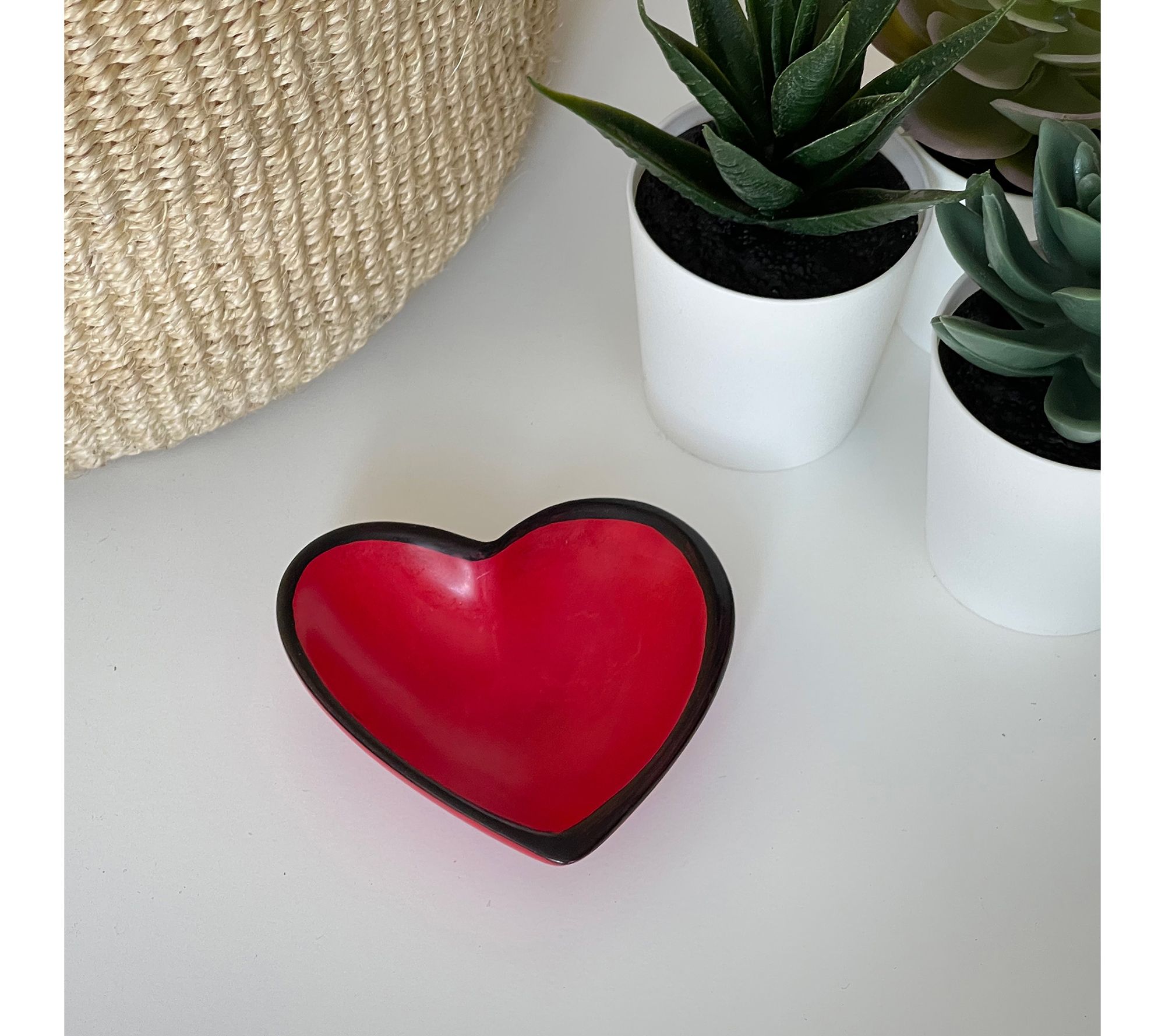 Global Crafts S/3 Small Soapstone Heart Bowls Simple Design
