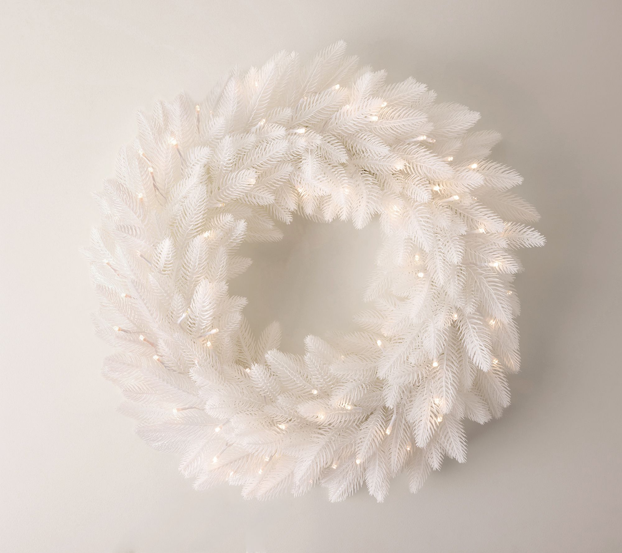 Bethlehem Lights Grand Radiance 26" Wreath w/ 3-in-1 LEDs