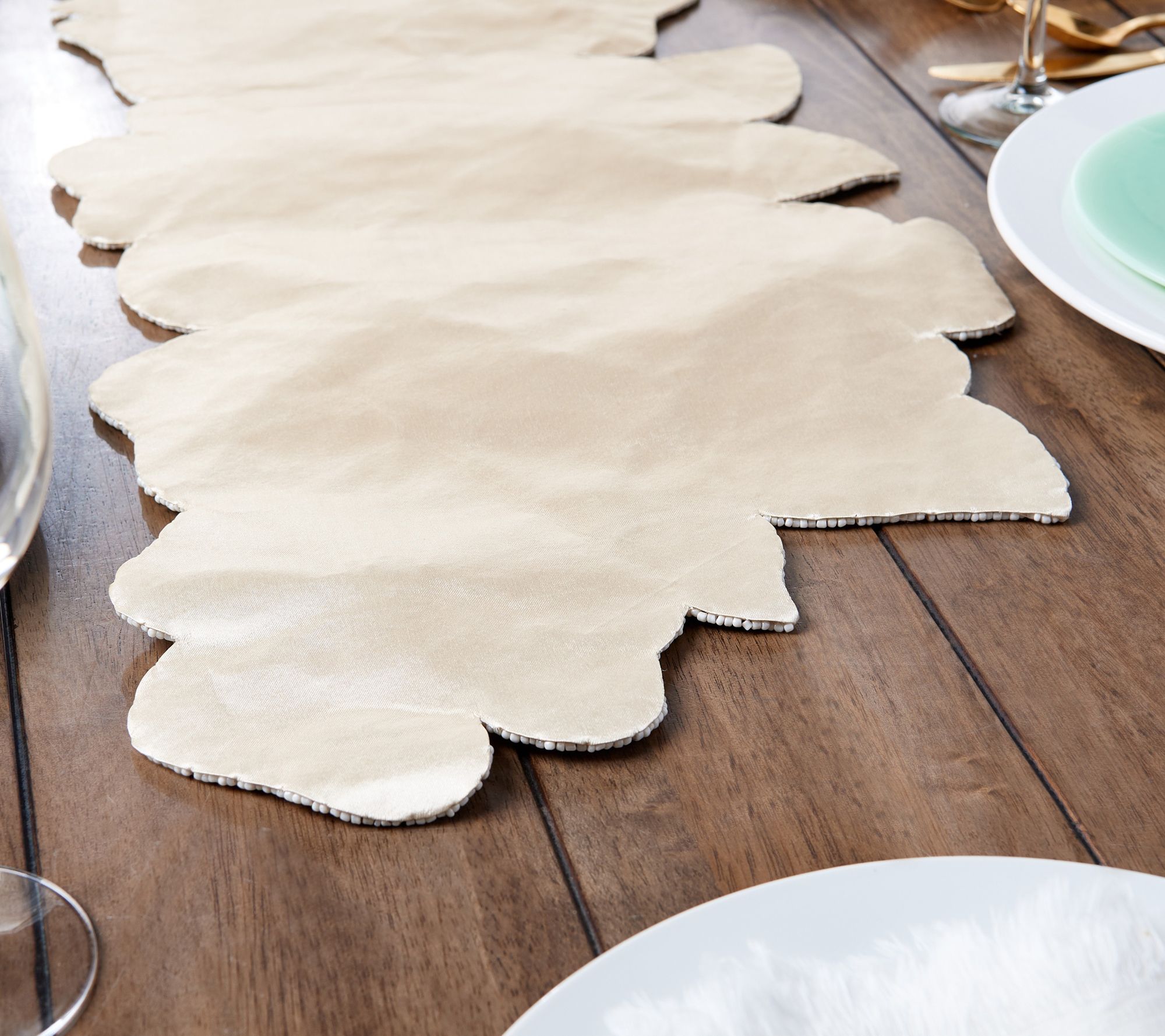 Home Reflections Beaded Spring Table Runner