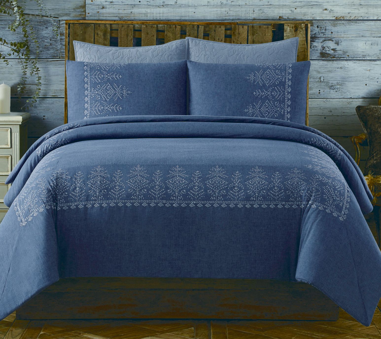 Cottage Classics Chambray Cotton Twin Xl Comforter Set Page 1