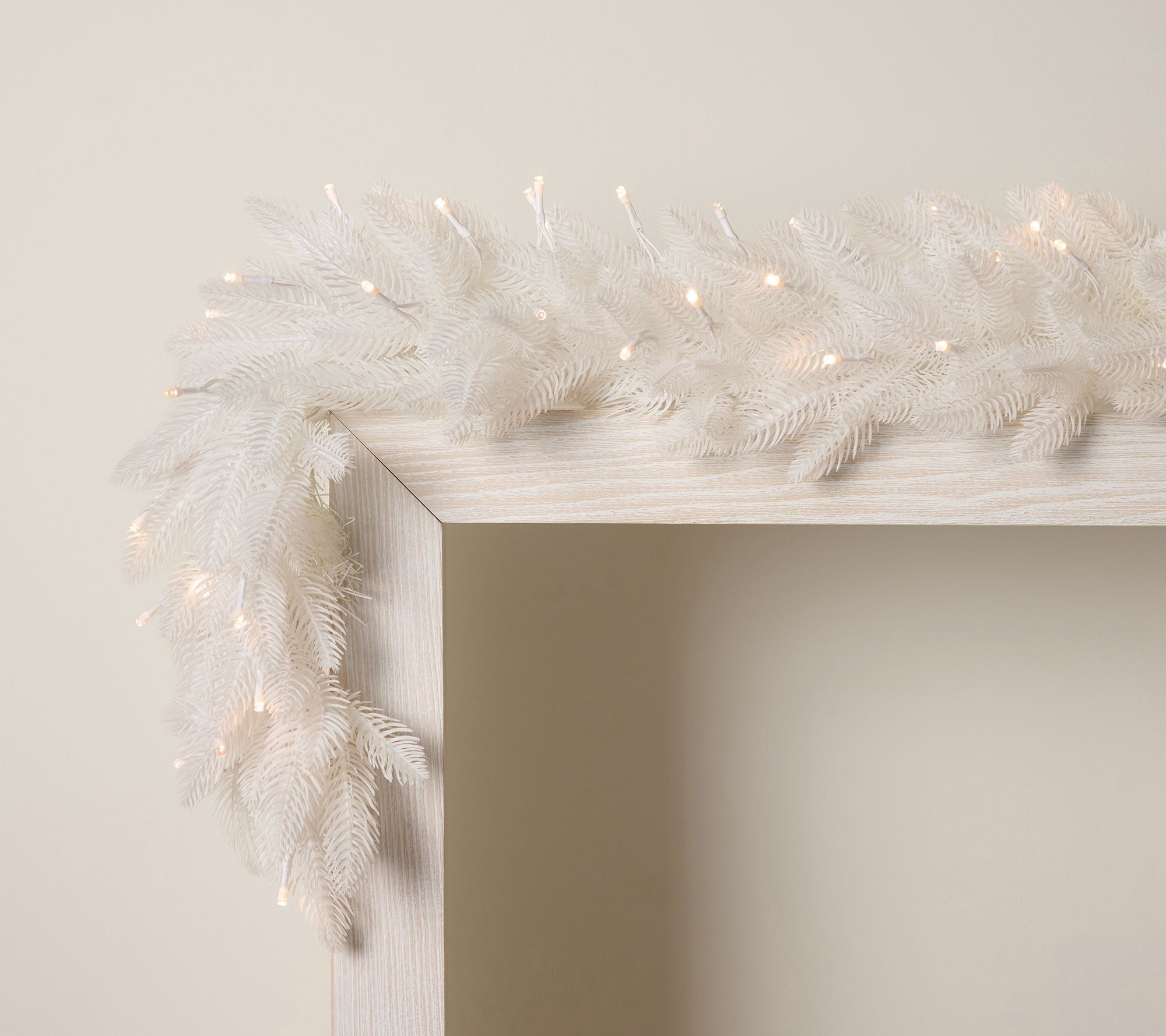 Bethlehem Lights Grand Radiance 6' Garland w/ 3-in-1 LEDs