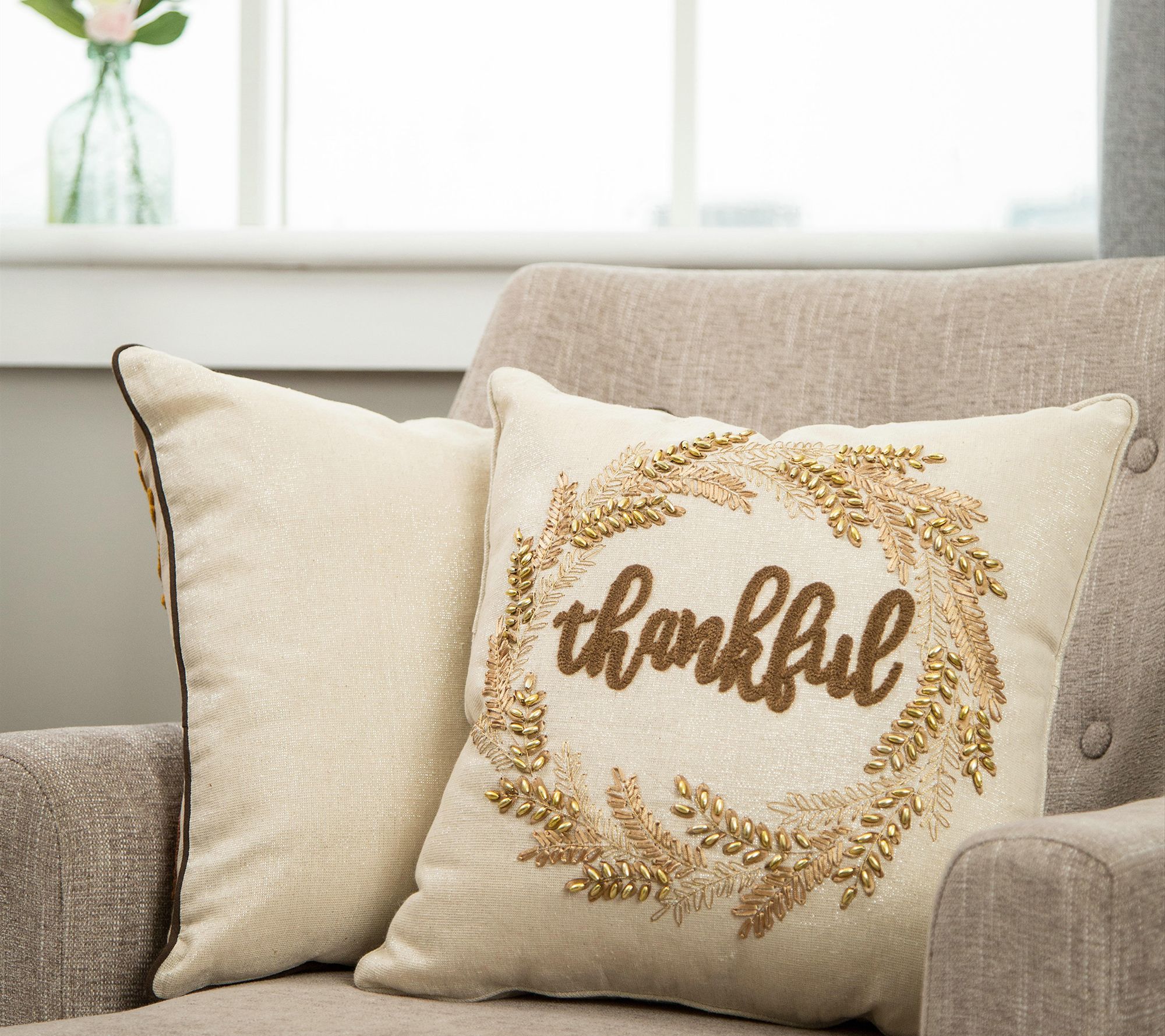 Glitzhome Embroidered Thanksgiving Decorative Throw Pillow