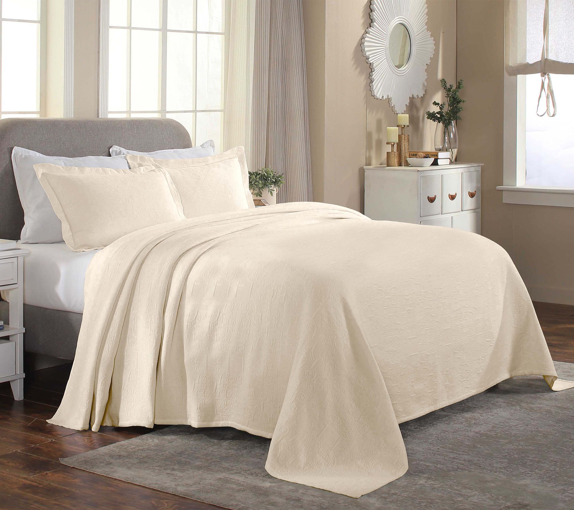 Superior Florin Cotton Medallion Bedspread Set-Full
