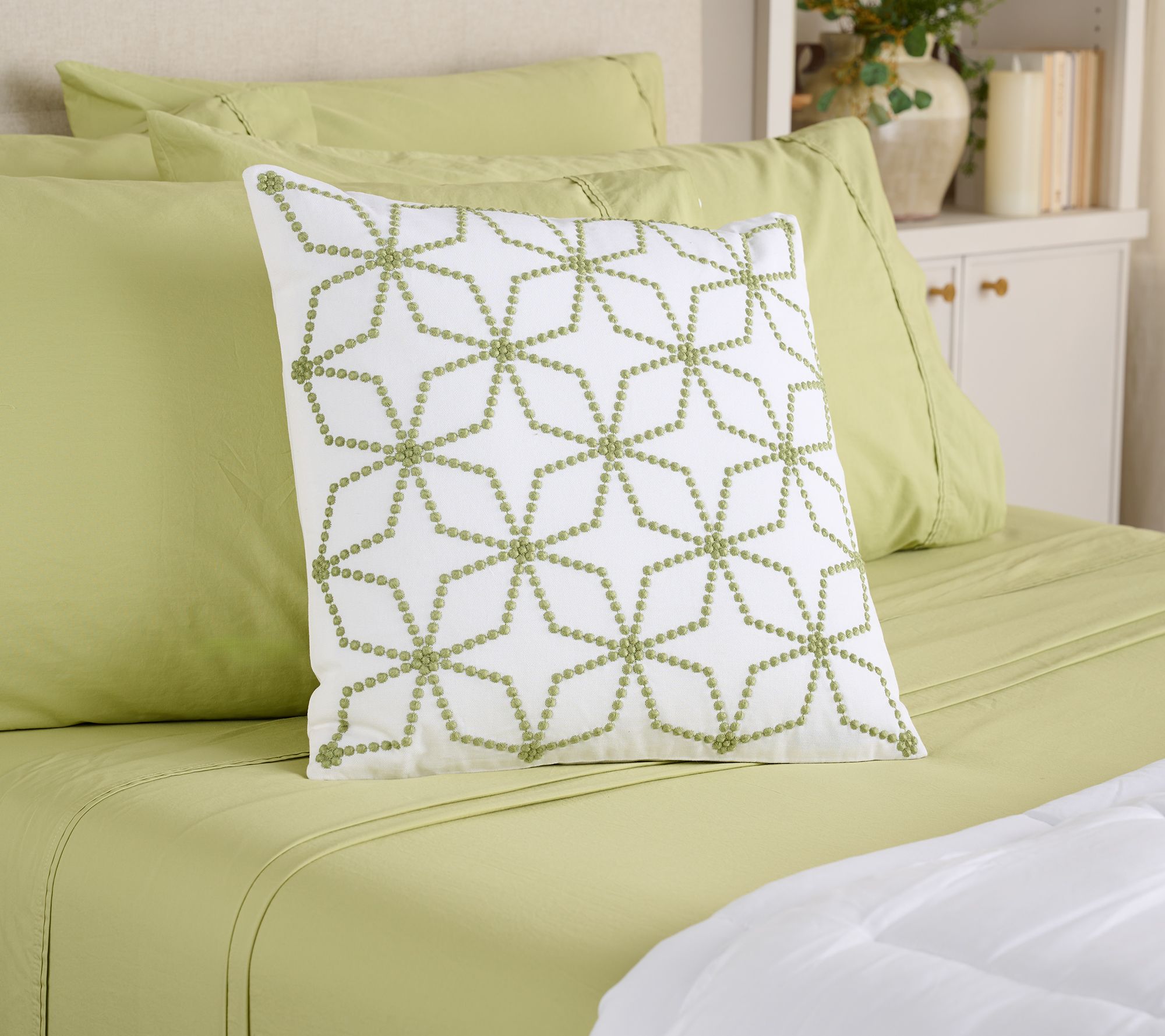 "As Is" Home Reflection Americana 18" x 18" Dec Pillow