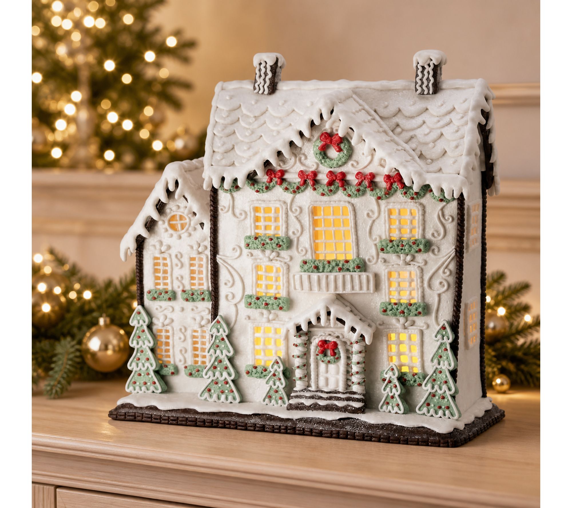 RC Home Decor- 13.5" LED Gingerbread House Christmas Decor