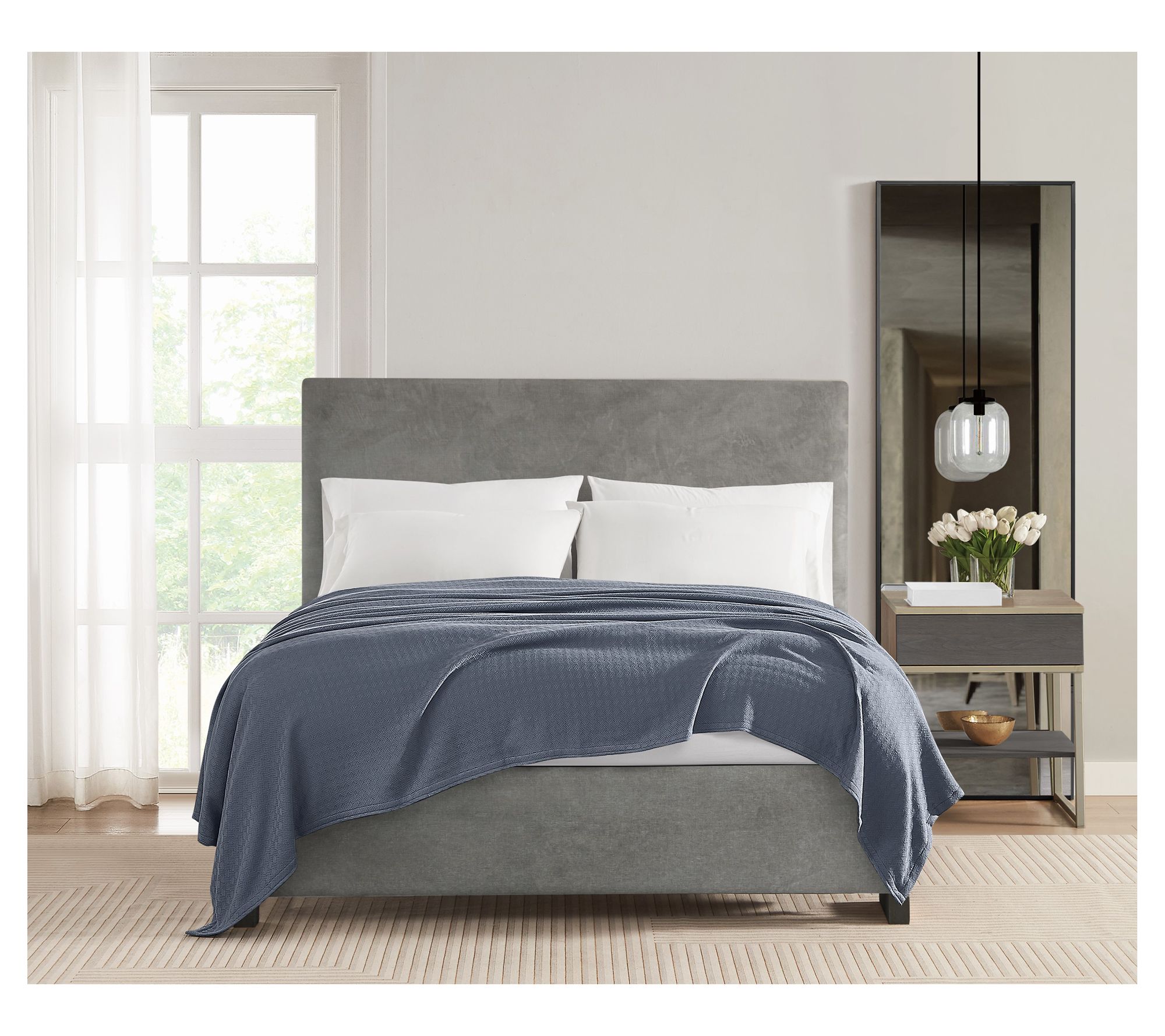 Vince Camuto Classic Cotton Full/Queen Blanket