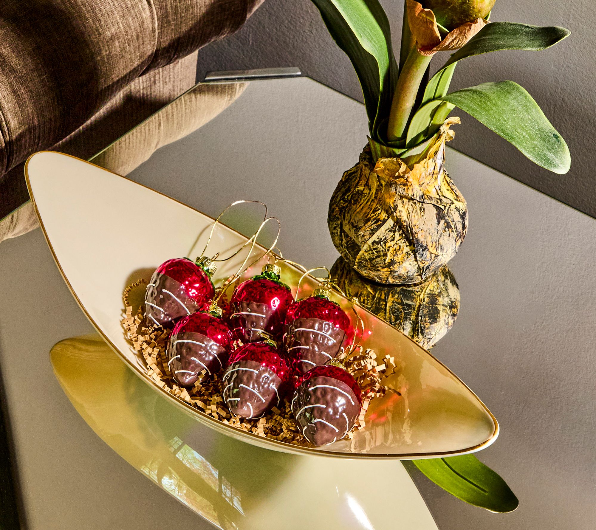 2.5" Chocolate Strawberry Ornament Box of 6 byValerie