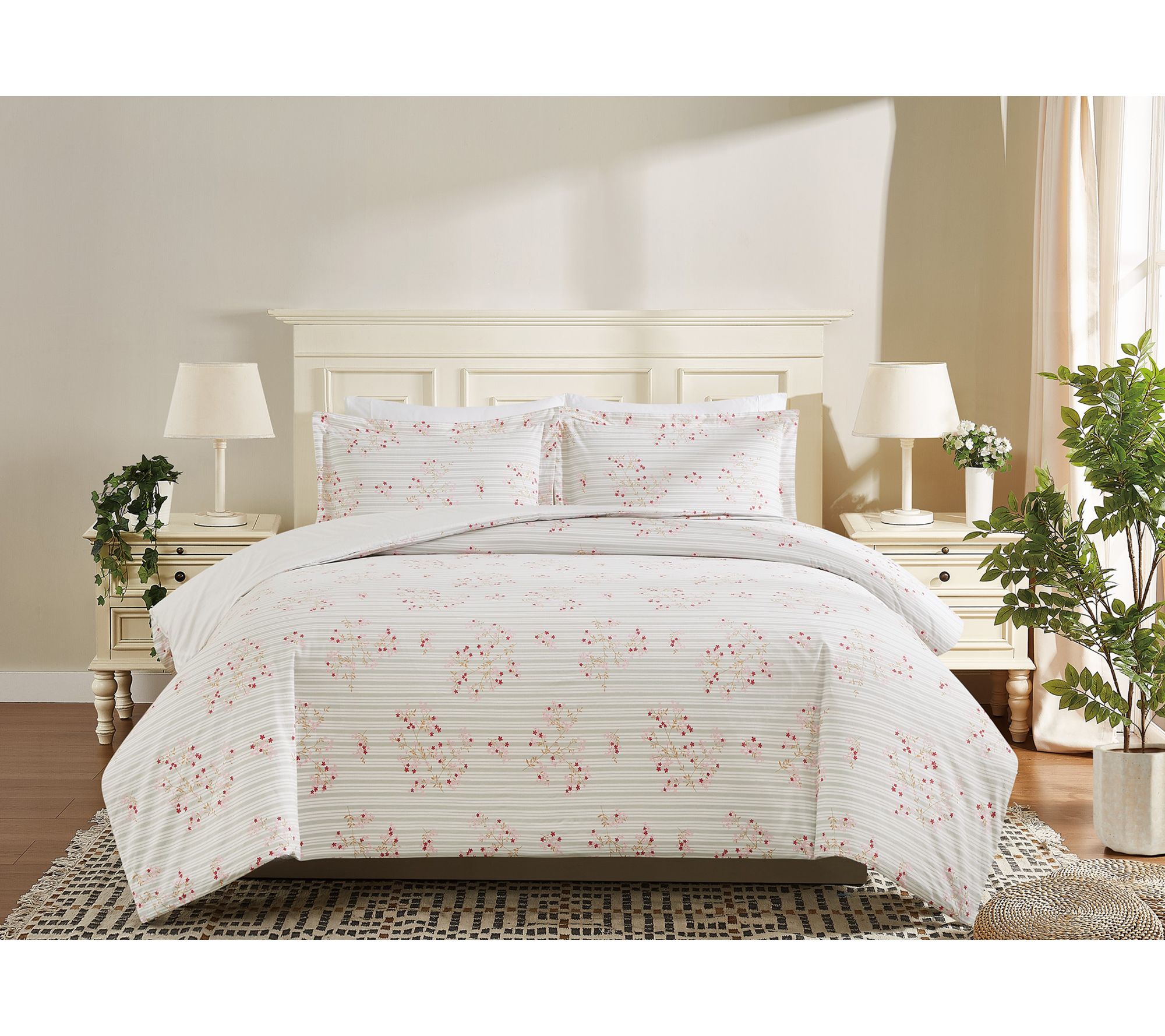 Cottage Classics Emma Floral King Duvet Set