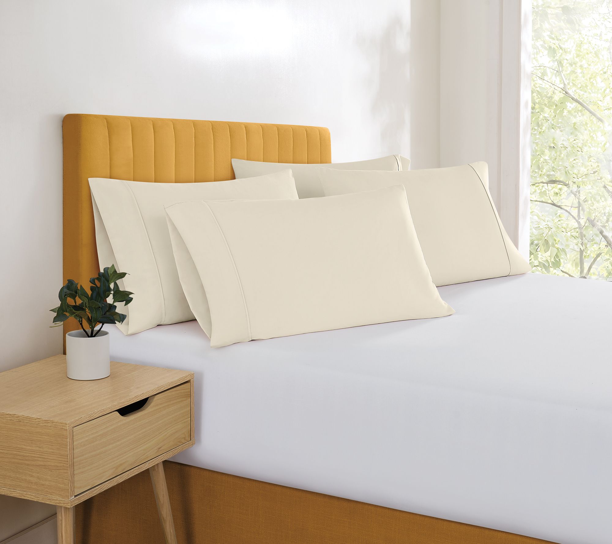 Simmons Essential Solid 4 Pack Standard Pillowcase