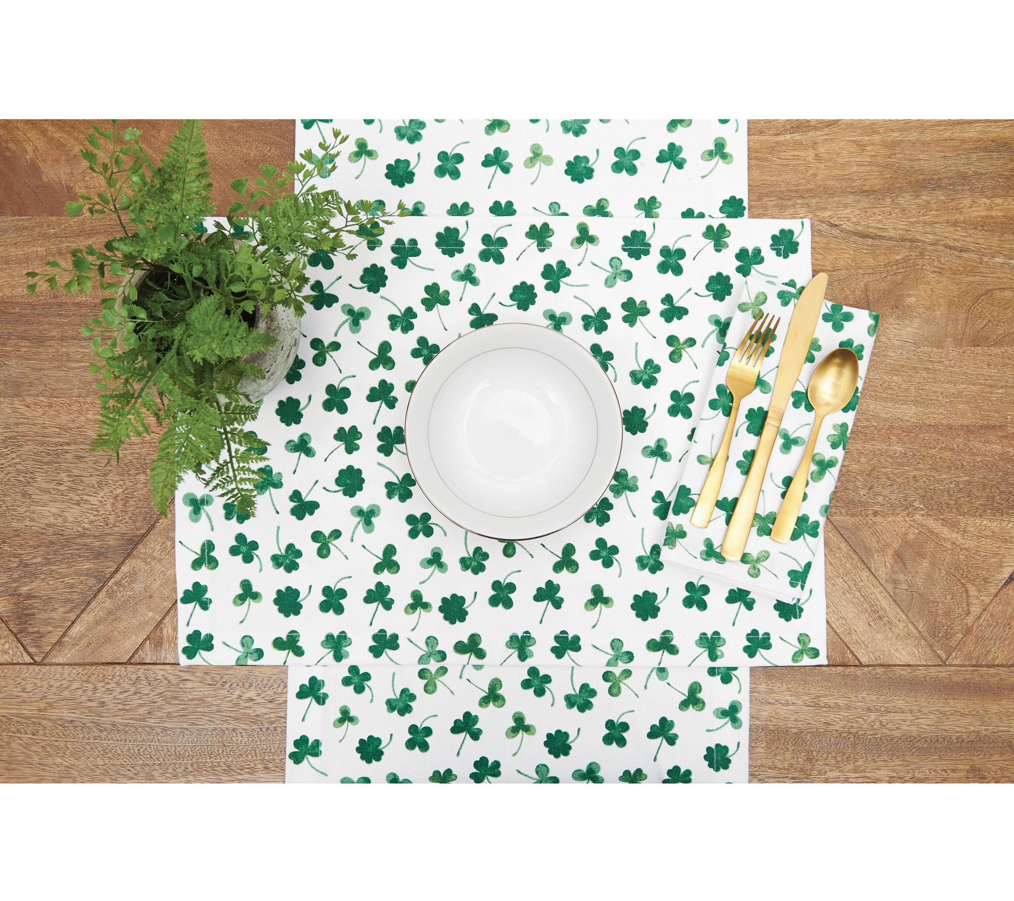 C&f Home Fountain & White Cotton Napkin Set Of 6 : Target