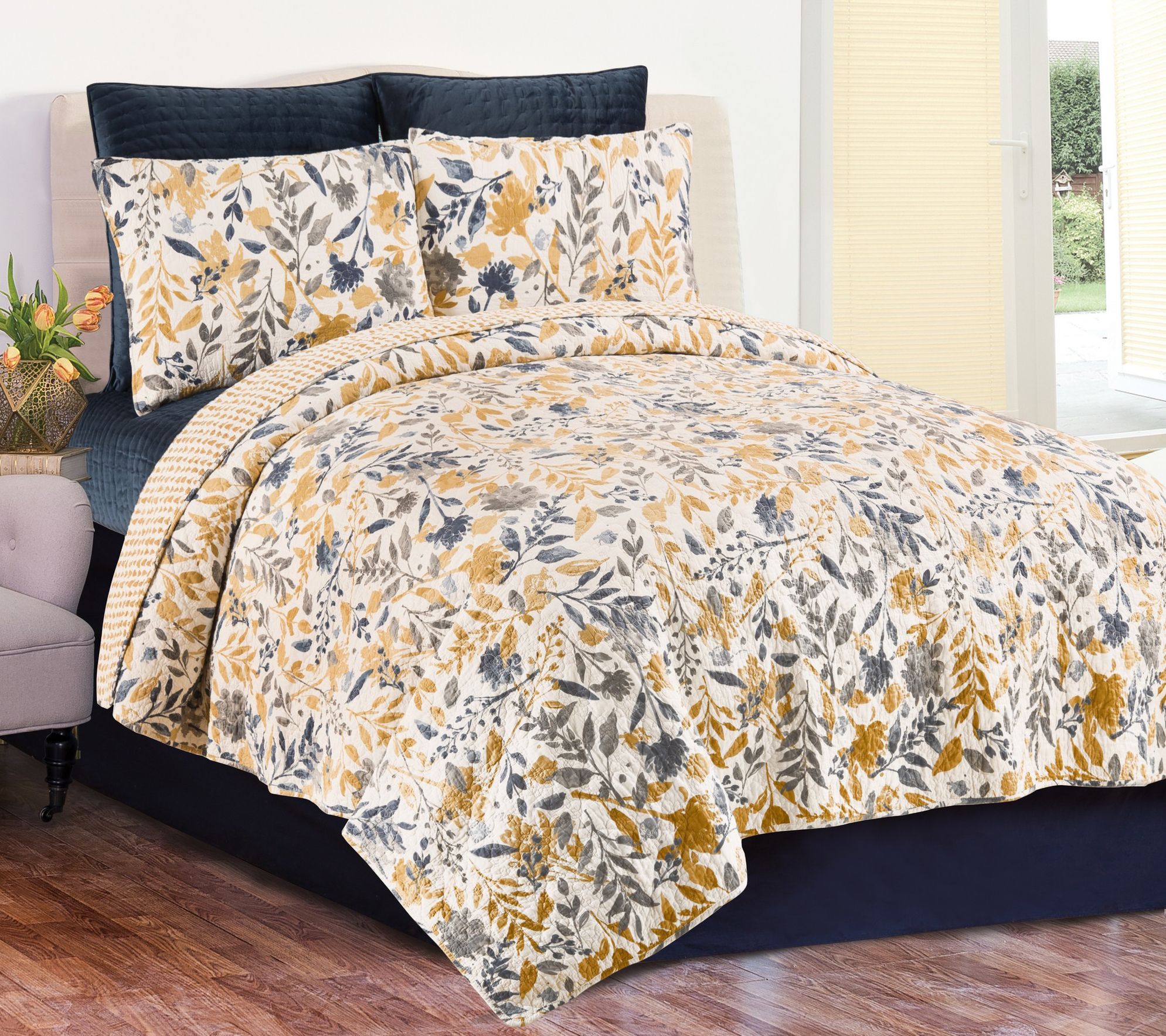 Natural Home Twin Quilt Set by Valerie