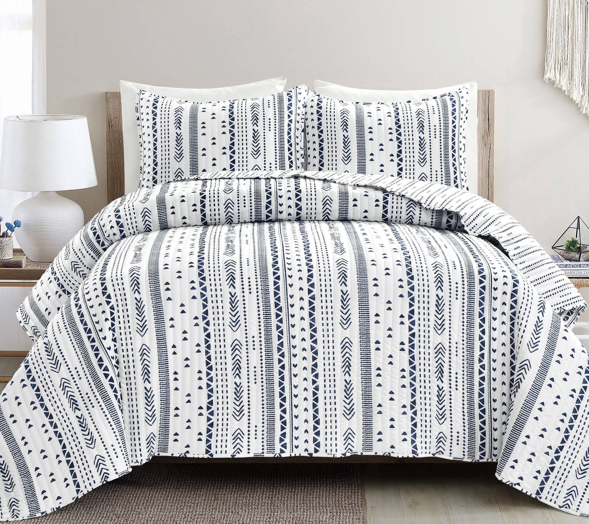 Hygge Stripe 3Pc Full/Queen Quilt Set by Lush Decor