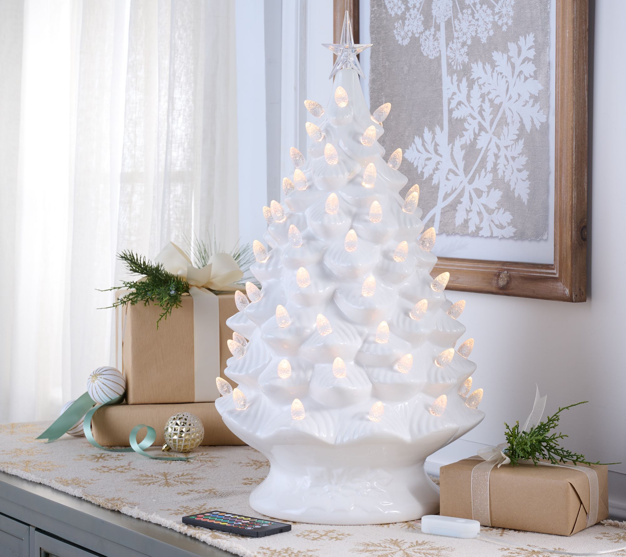 【中古】 White Christmas CCX3120 Christmas Tree - 9 inch with base, lights and star