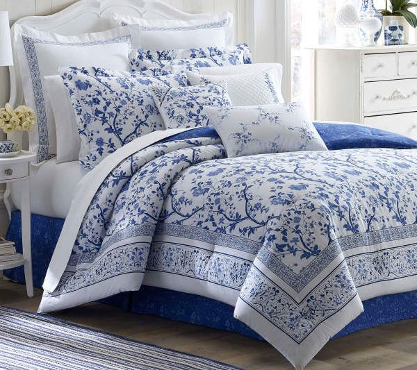 Laura Ashley Charlotte Blue Twin Duvet Cover Set