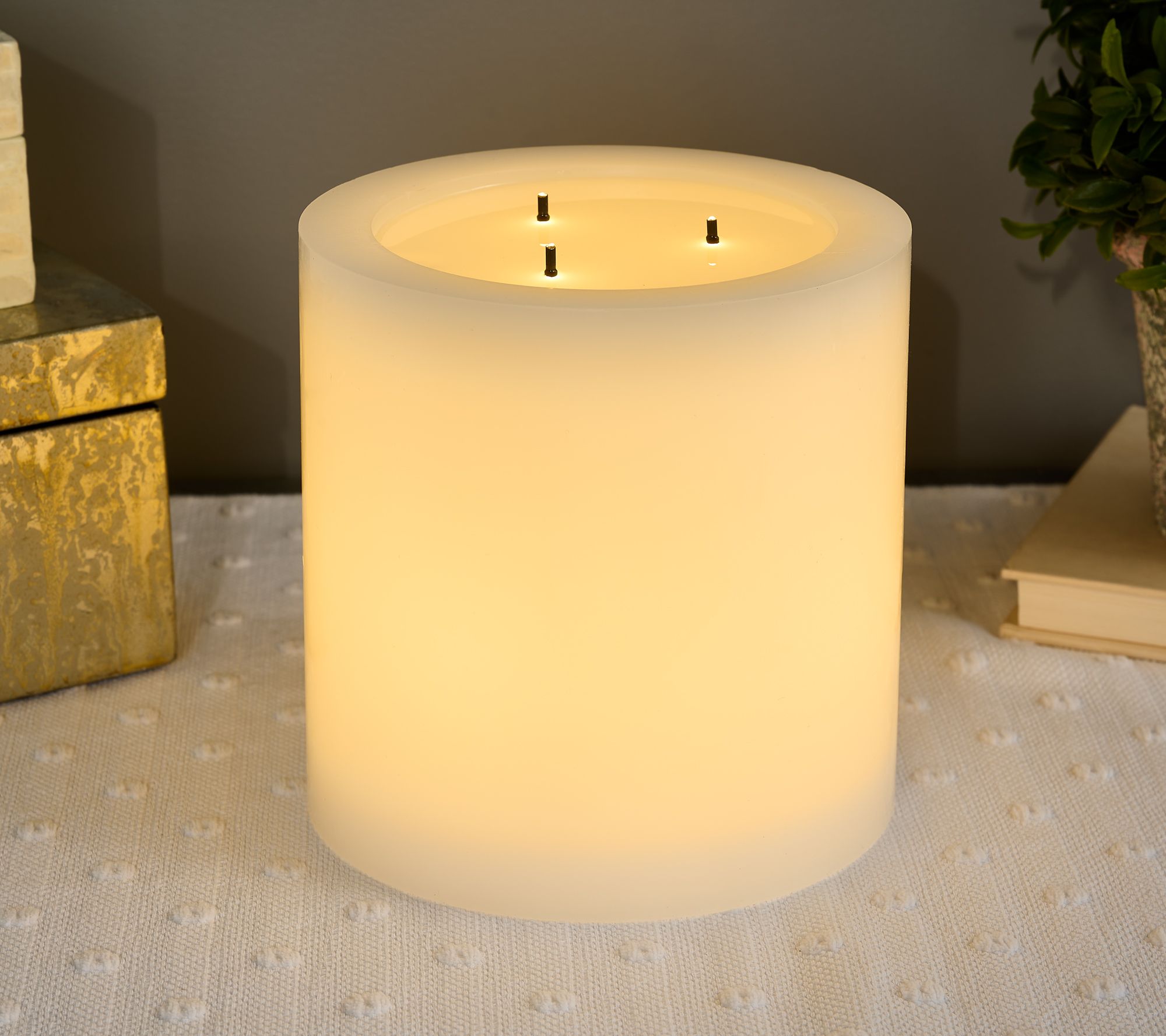 "As Is" Bethlehem Light Triple Wick Flameless Jumbo Pillar