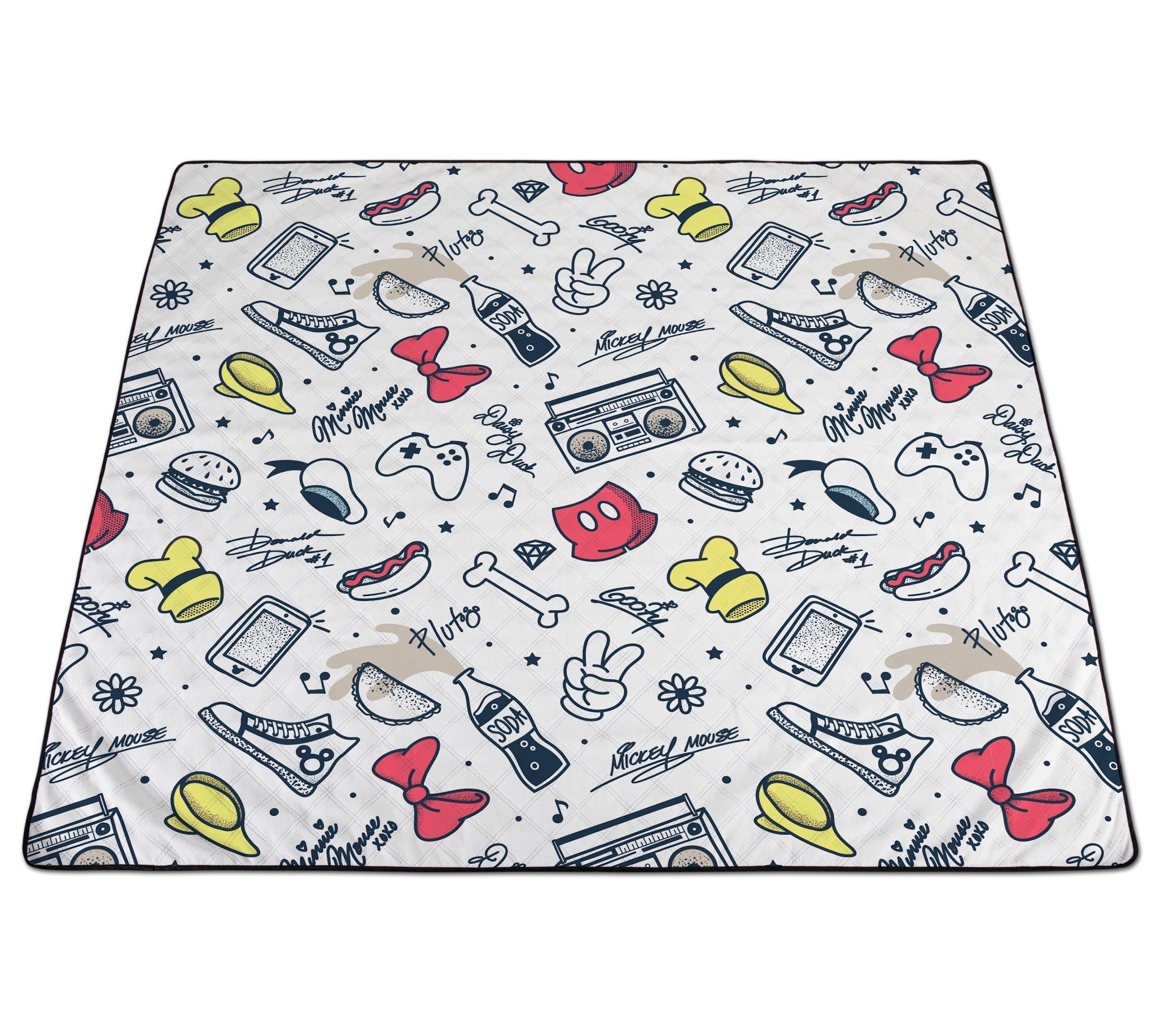 Oniva Mickey & Friends Impresa Picnic Blanket