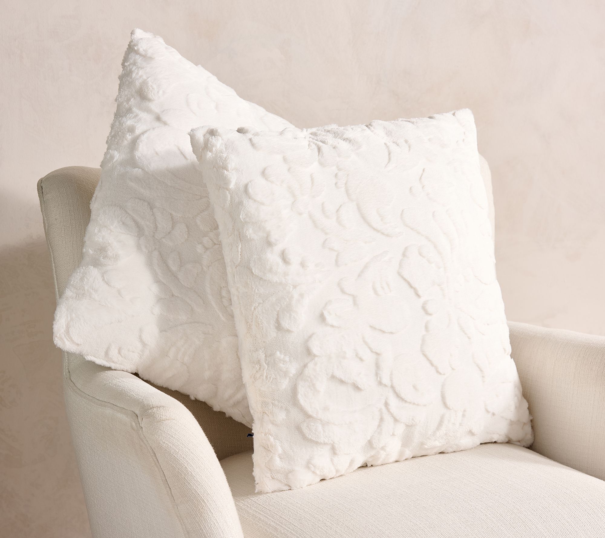 Hotel Du Cobb Sculpted Faux Fur S/2 Pillows by Dennis Basso