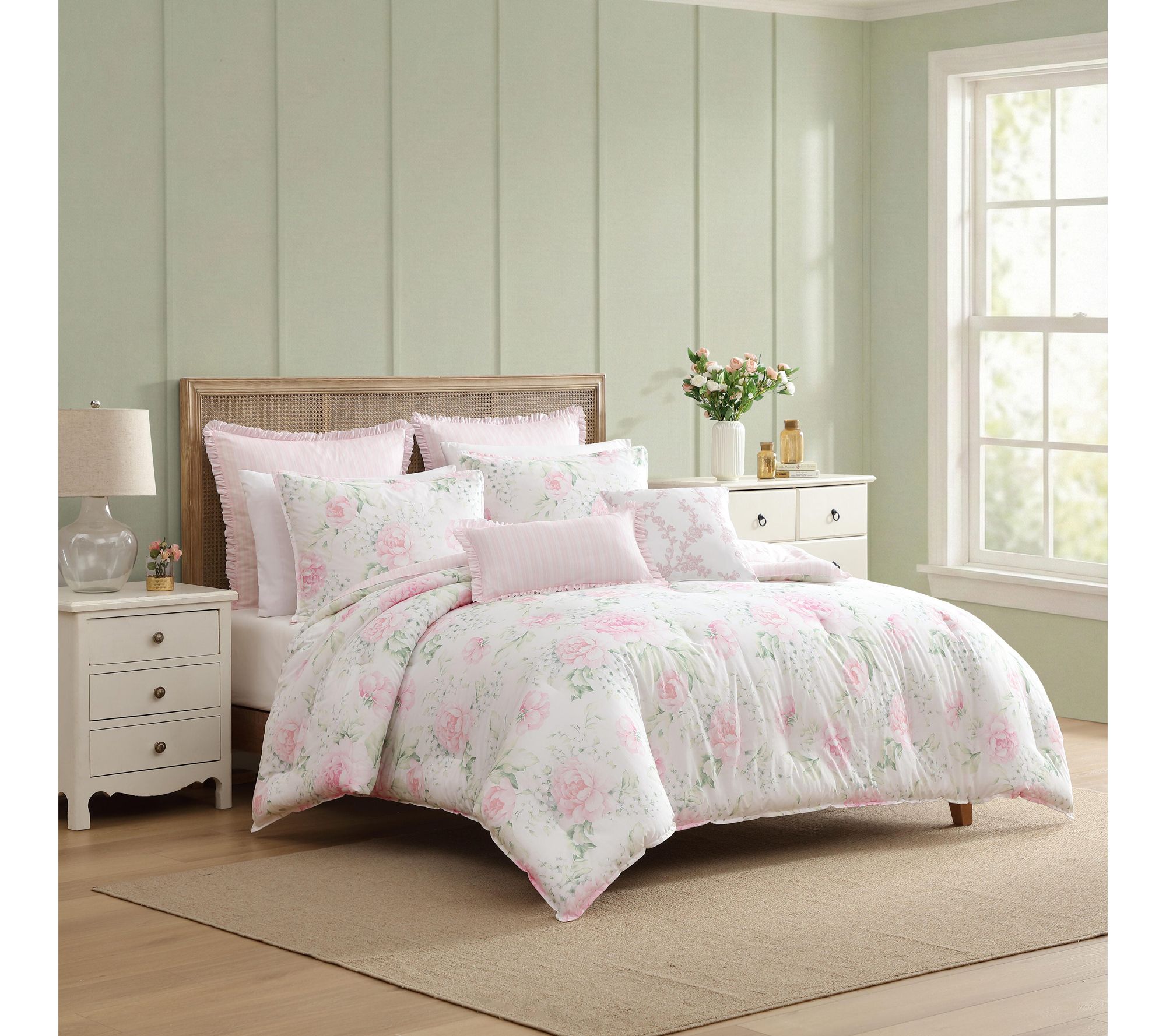 Laura Ashley Serenity Roses Pink/Green 7Pc Quee n Comforter Se | QVC