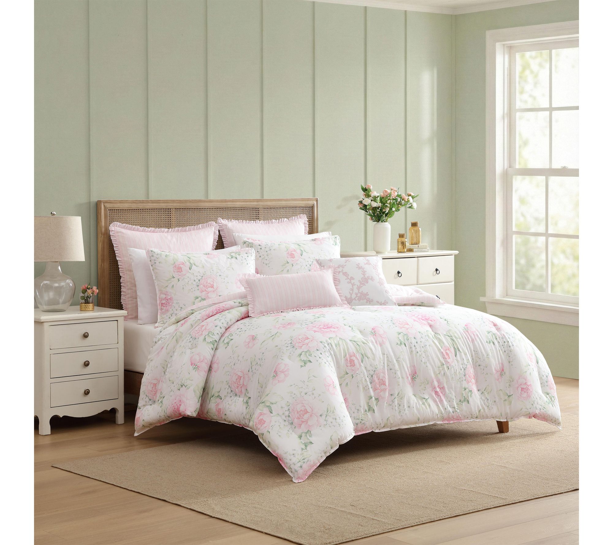 Laura Ashley Serenity Roses Pink/Green 7Pc Queen Comforter Set