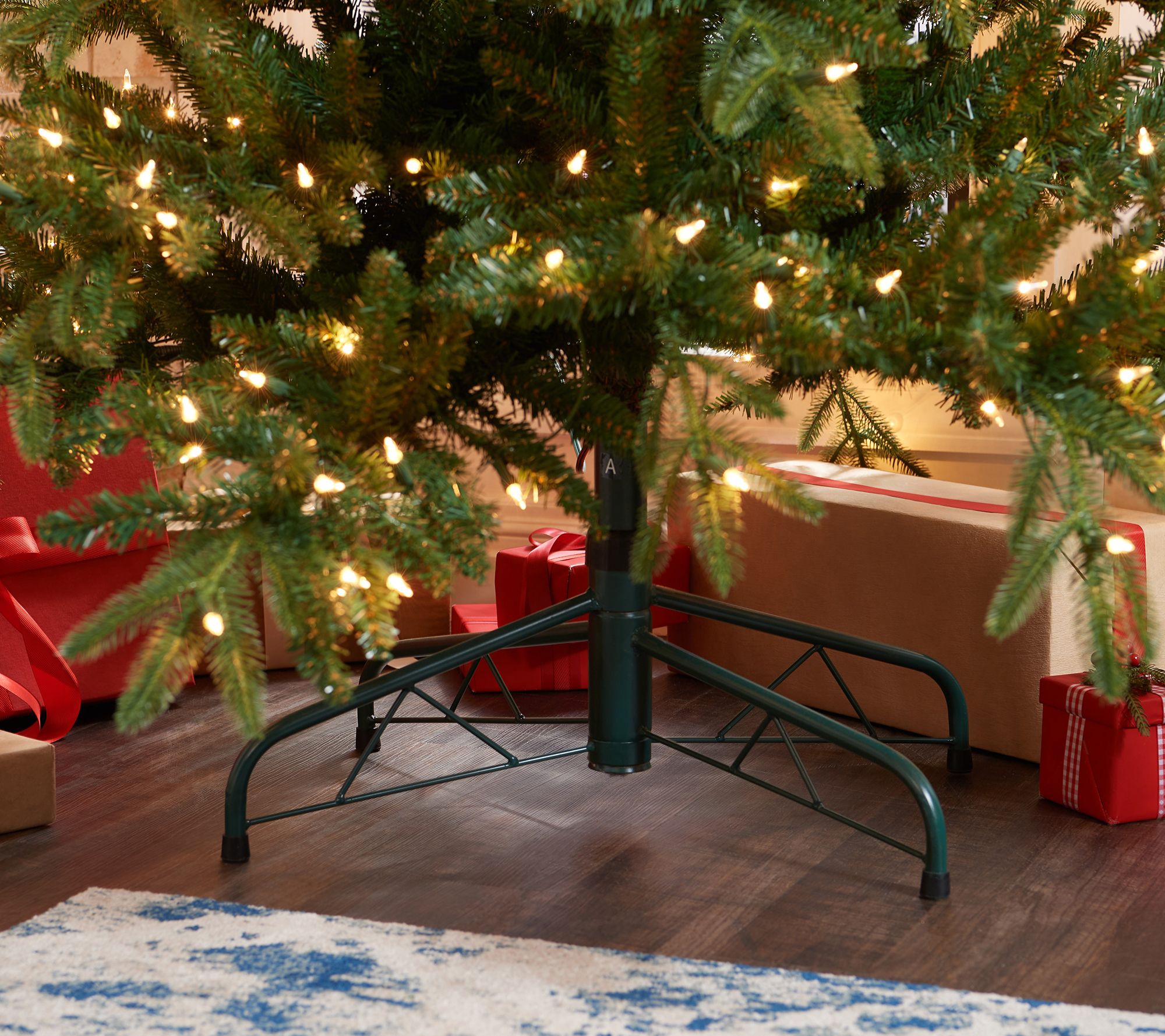 Bethlehem Lights Green Layered Tree