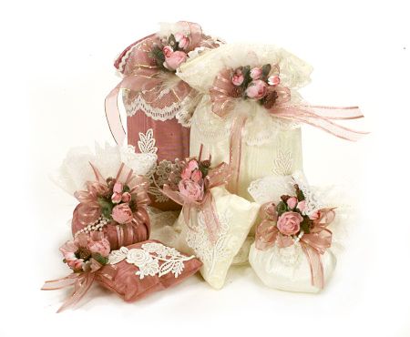 Victorian Set Of 3 Decorative Pillows Qvc Com