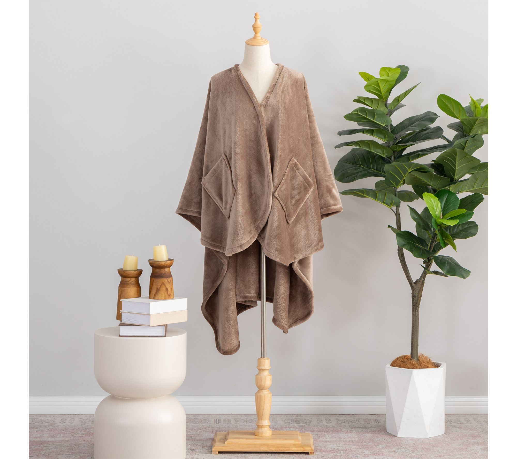 "As Is" Berkshire Velvetsoft Wearable Plush Blanket