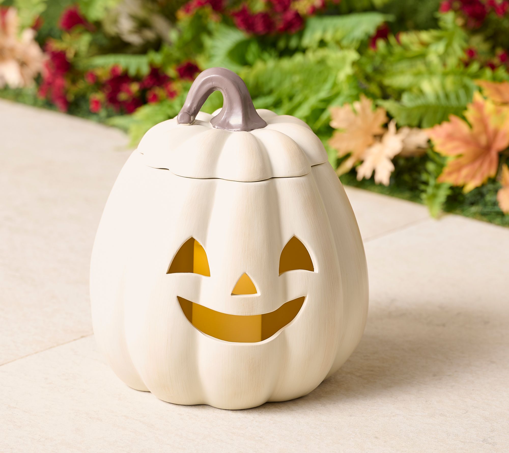 "As Is" Oversized Indoor/Outdoor Illuminated Jack-O-Lantern