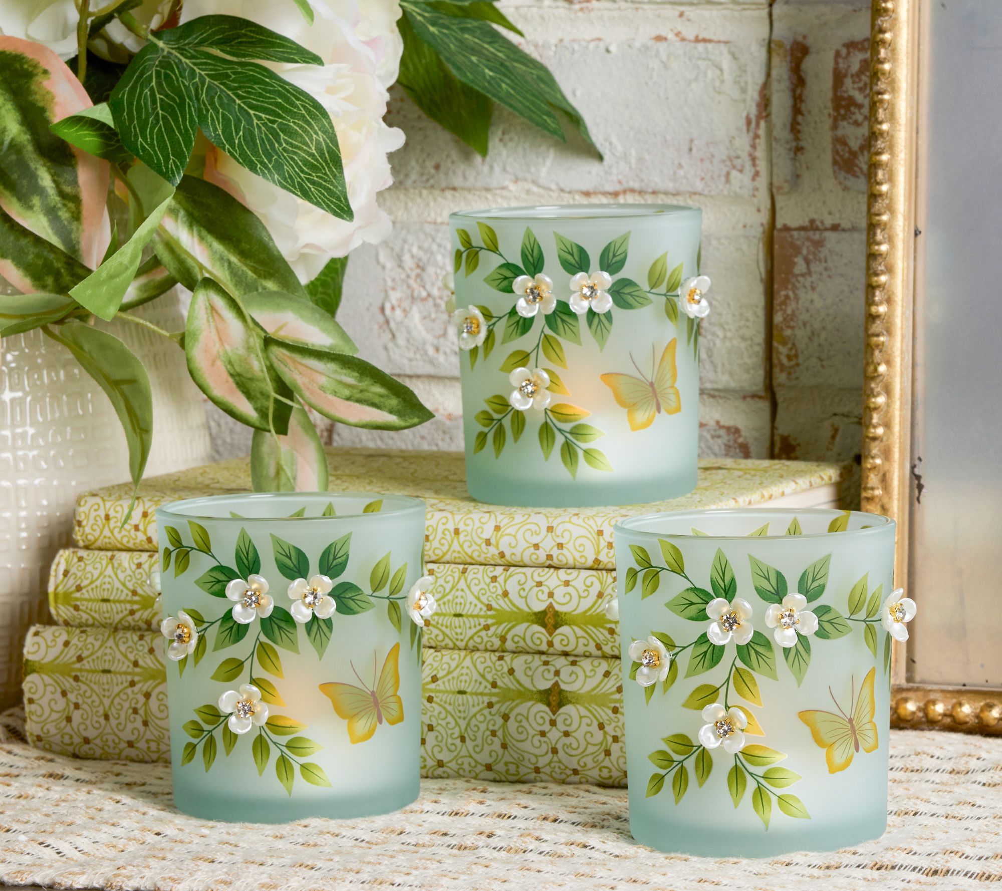 "As Is" Set of 3 Illuminated Mini Hurricanes w/Pearl Flowers by Valerie