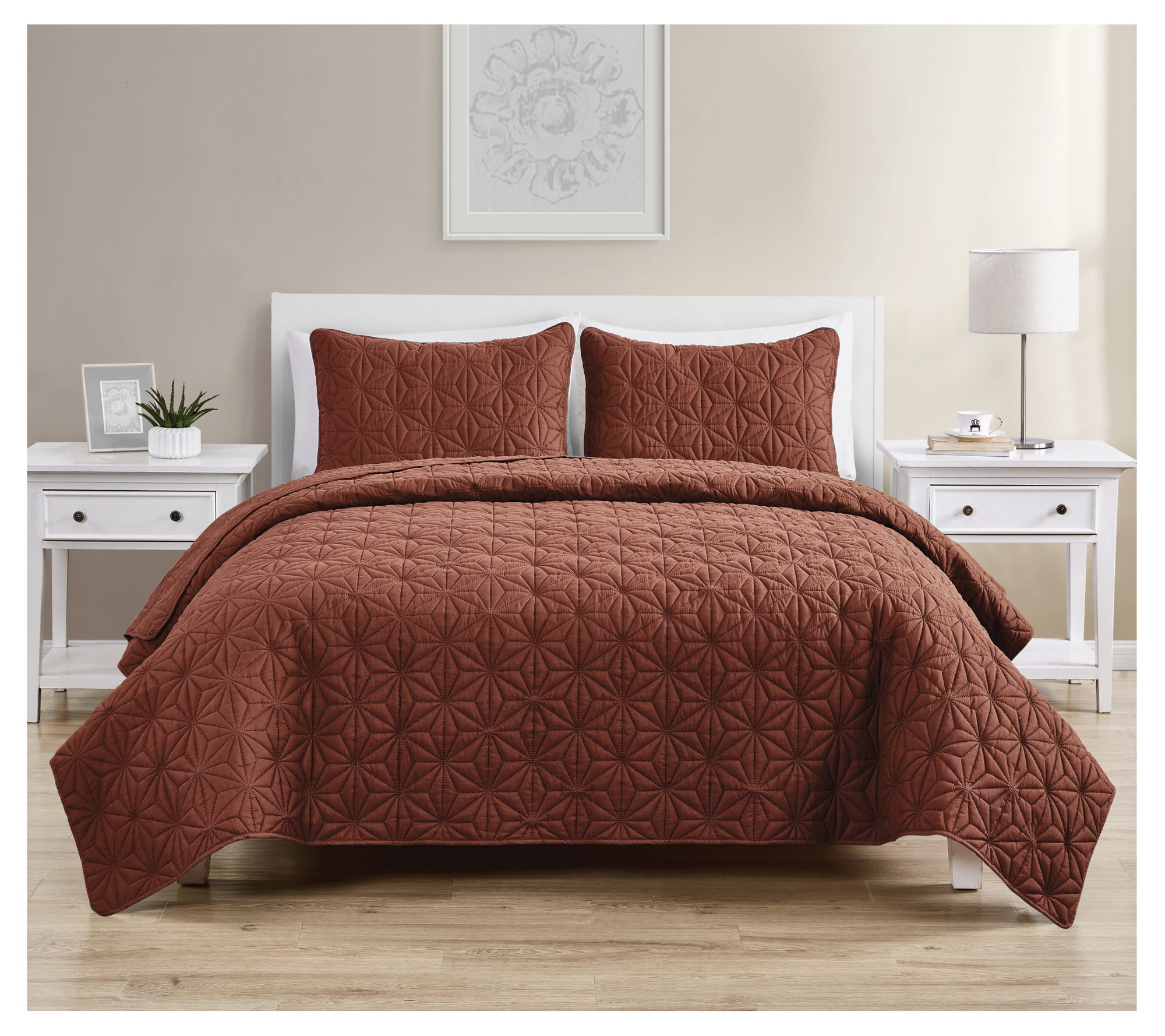 VCNY Home Kaleidoscope Embossed Quilt Set, Full  Queen