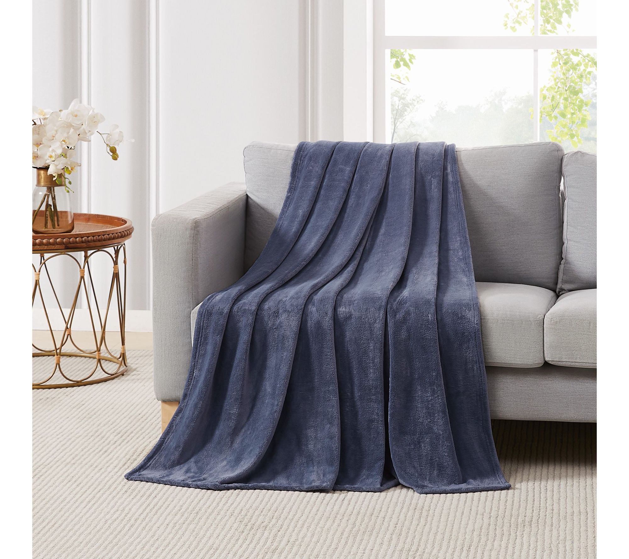 5th Avenue Lux Ultra Plush 50x70 Throw