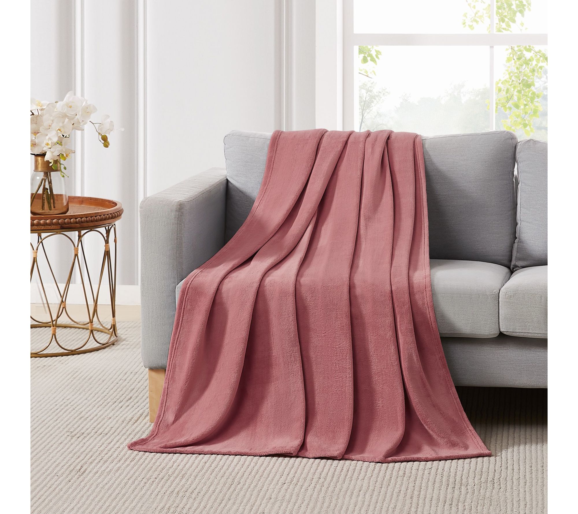 5th Avenue Lux Ultra Plush 50x70 Throw
