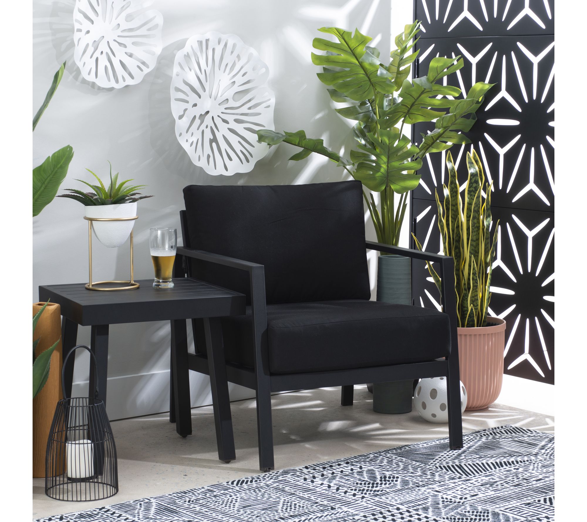 Linon Home Holland Aluminum Single Chair