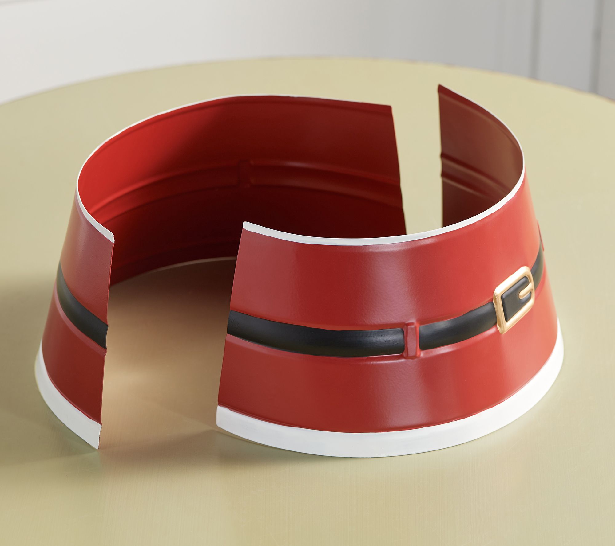 Santa Suit Metal Tree Collar by Valerie