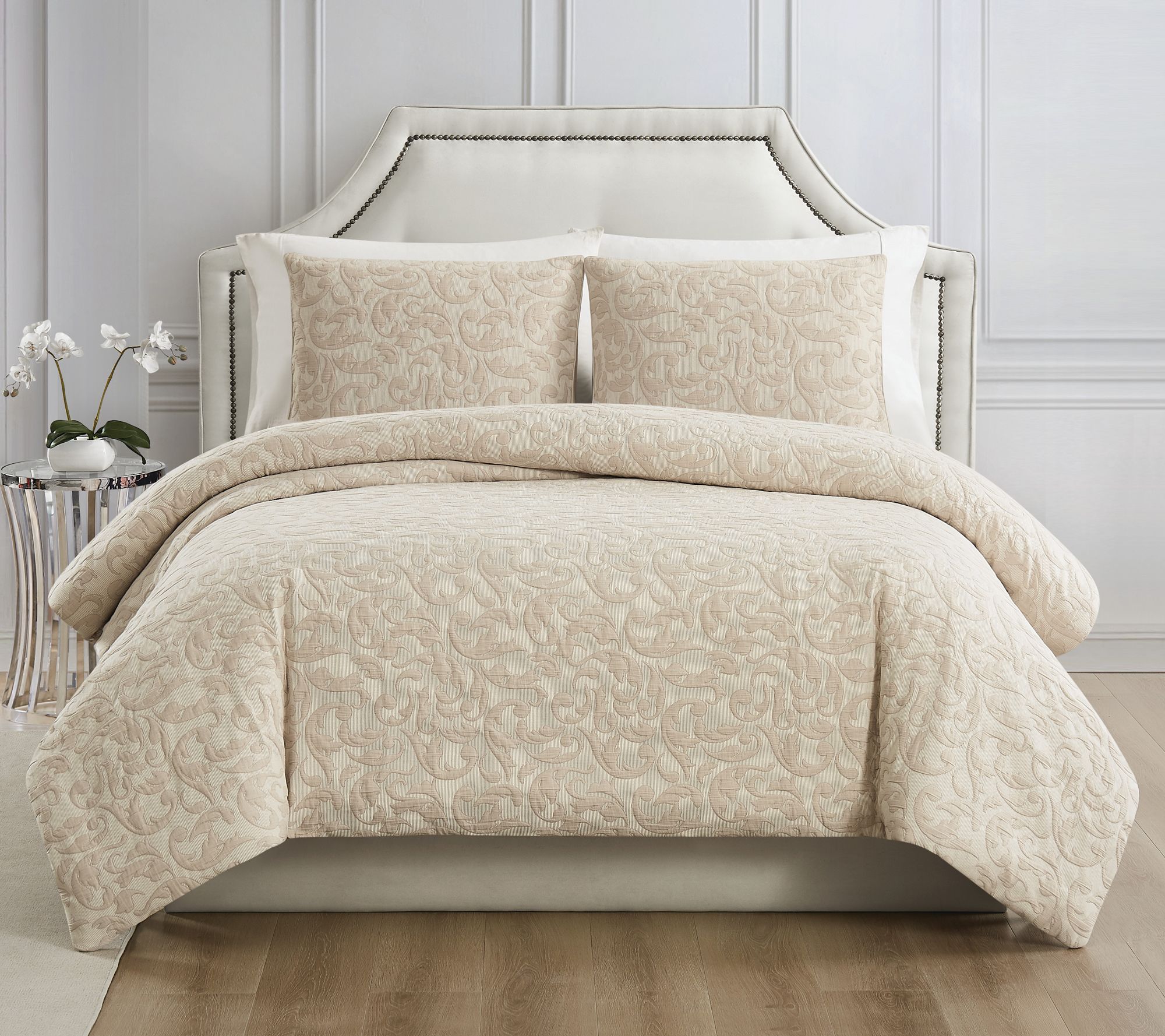 Charisma Regan Matelasse Queen 3 Piece Comforter Set - QVC.com