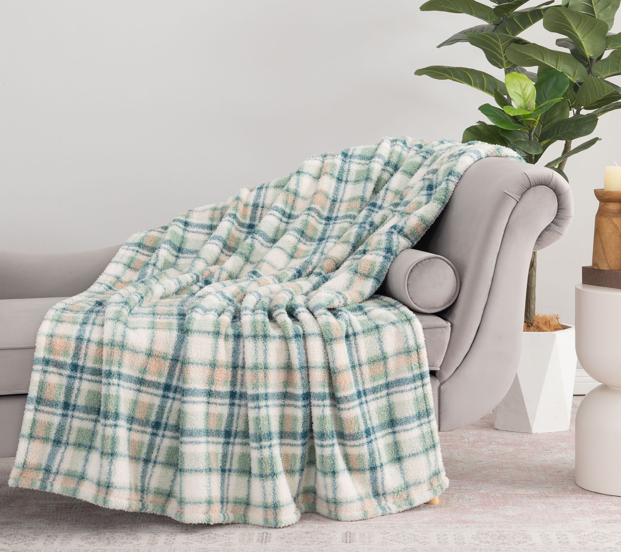 "As Is" Berkshire Soft Plaid Retro Plush 60x70 Throw