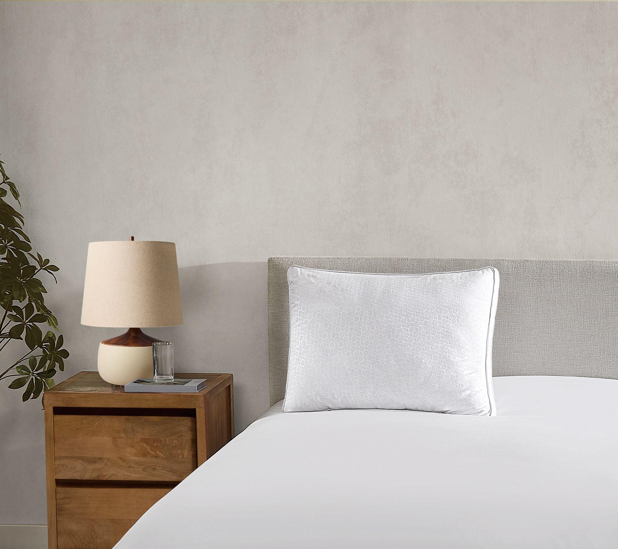 Sleep Advantage Nanobionic Embossed Gusseted Standard Pillow