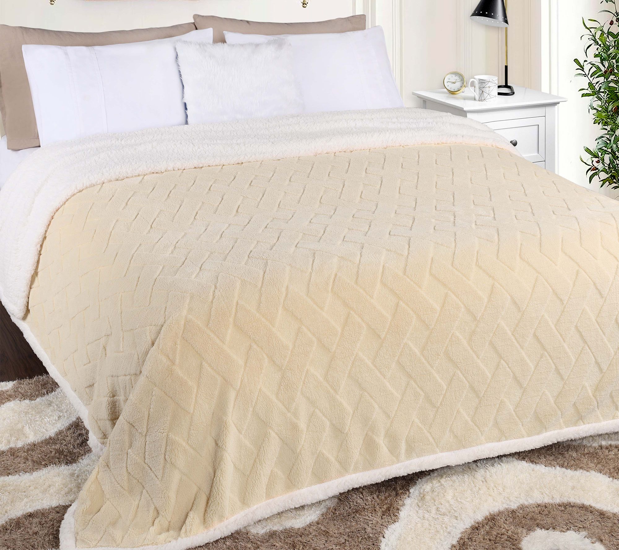 Reversible fleece online bedding